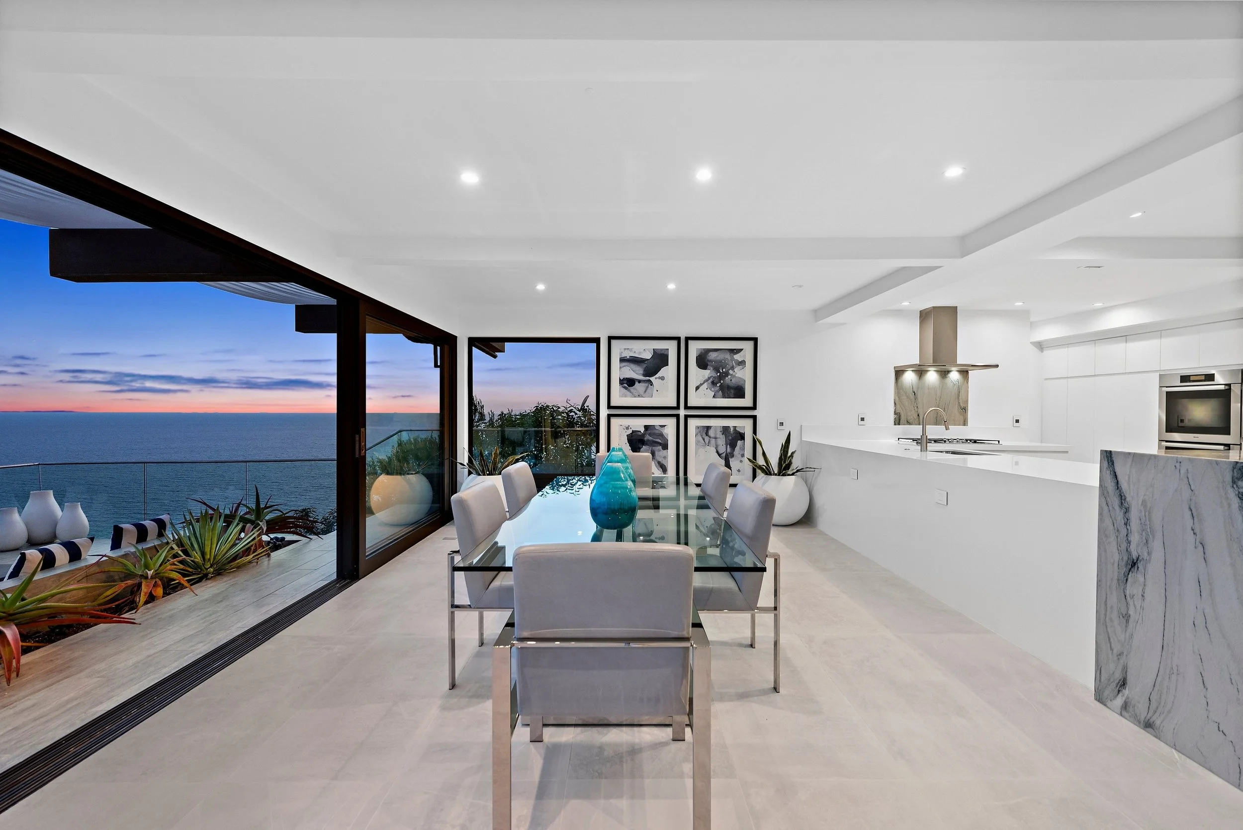 645 Nyes TWILIGHT (17).jpg