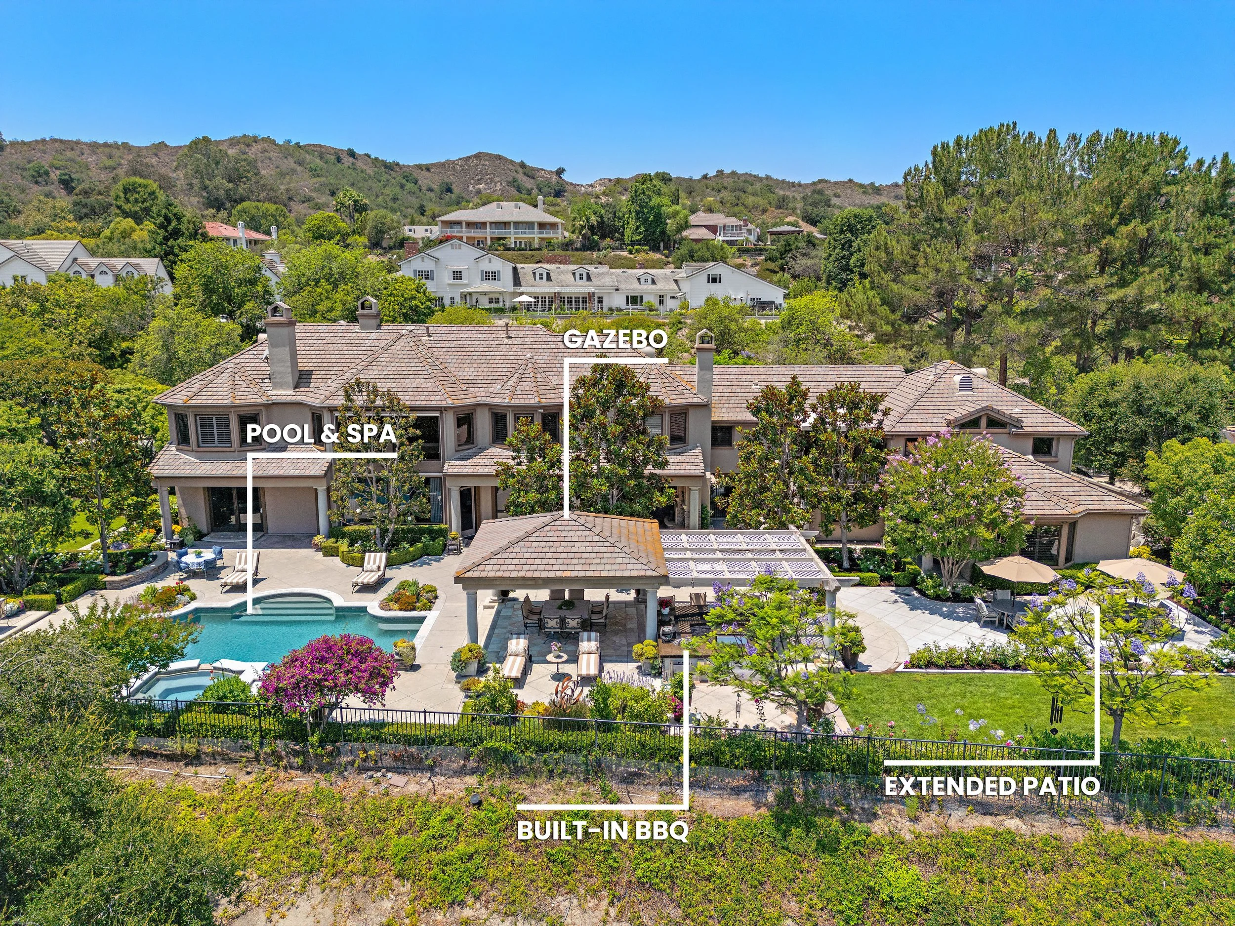 6 Hunter Feature Tag.jpg