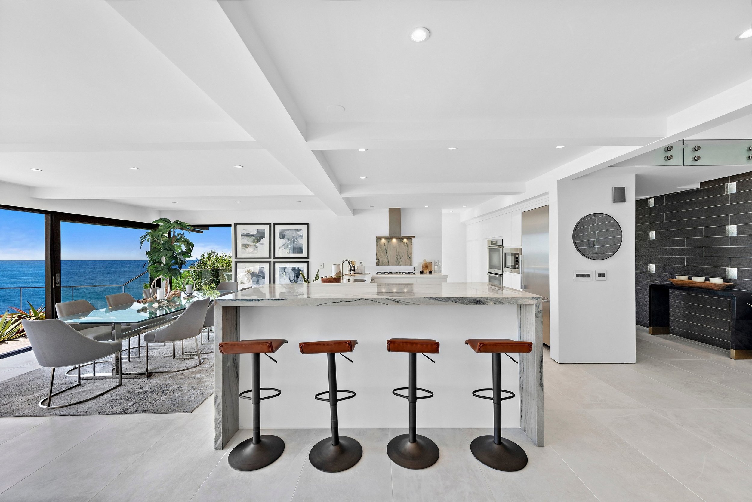 645 Nyes zNEW (39).jpg