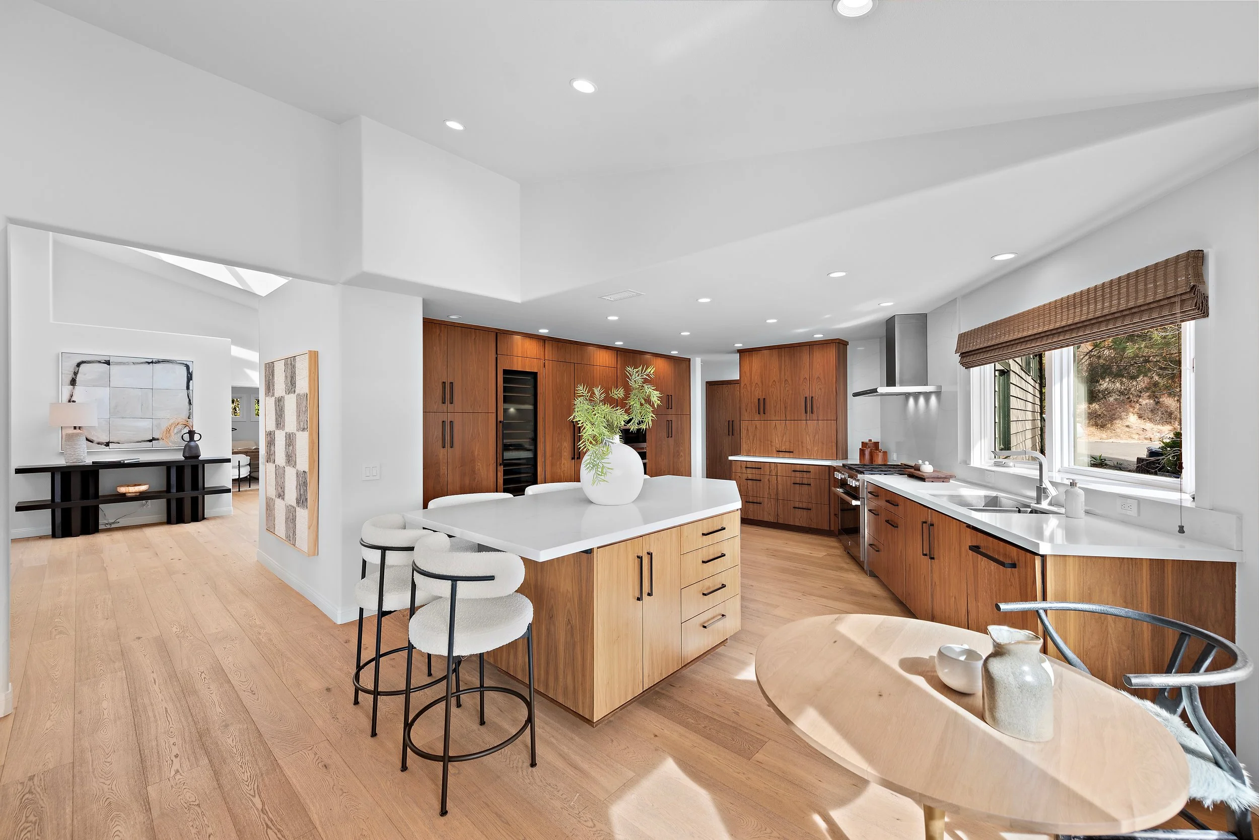 26-print-2335 Hillview Dr (26).jpg