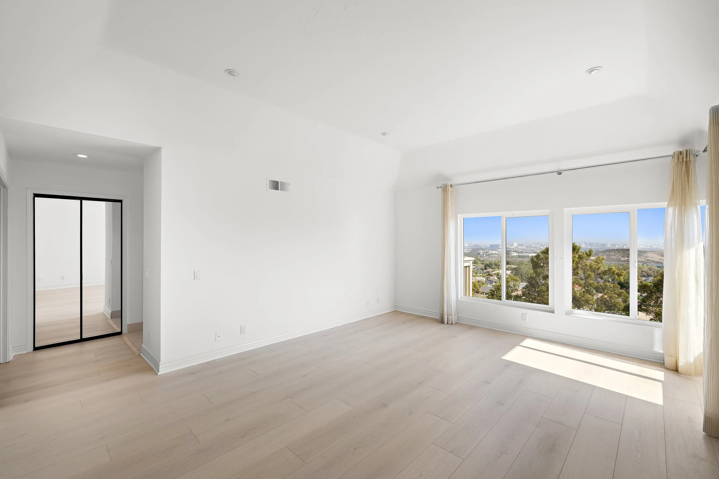 16-14-print-31 St Tropez 14.jpg