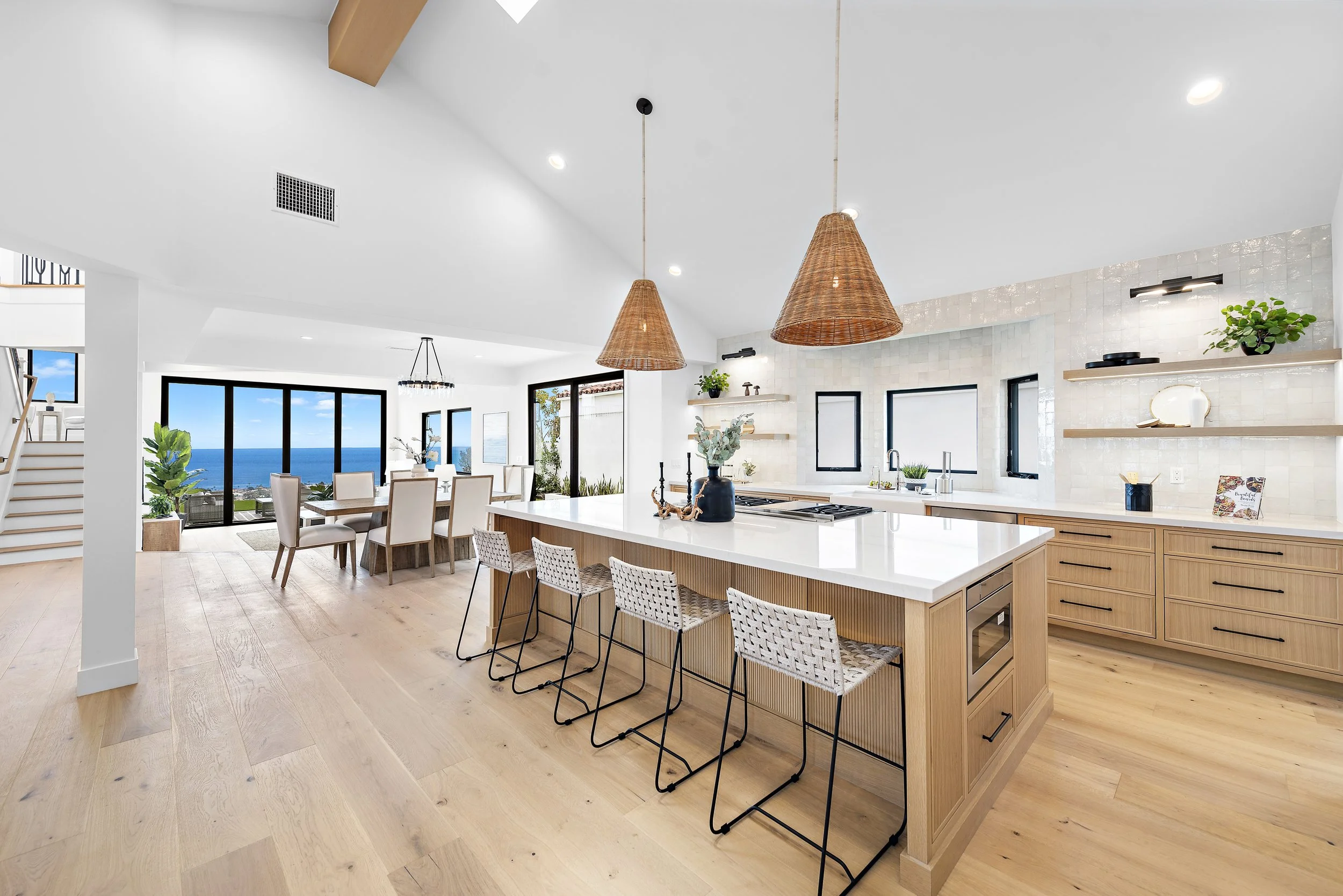 12-print-527 Ave del Verdor DAY (12).jpg