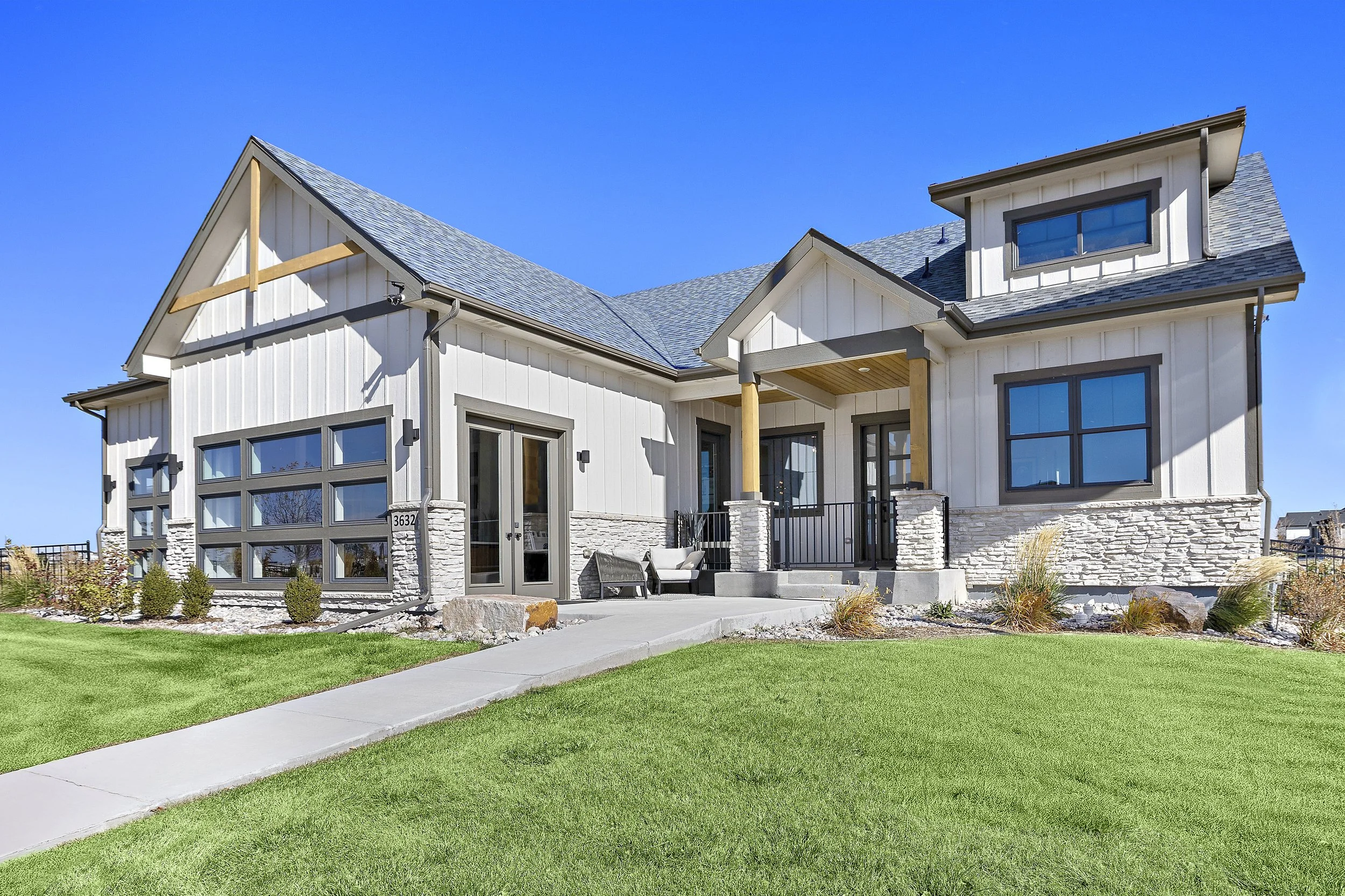 167-print-3632 N Buchanan 1.jpg