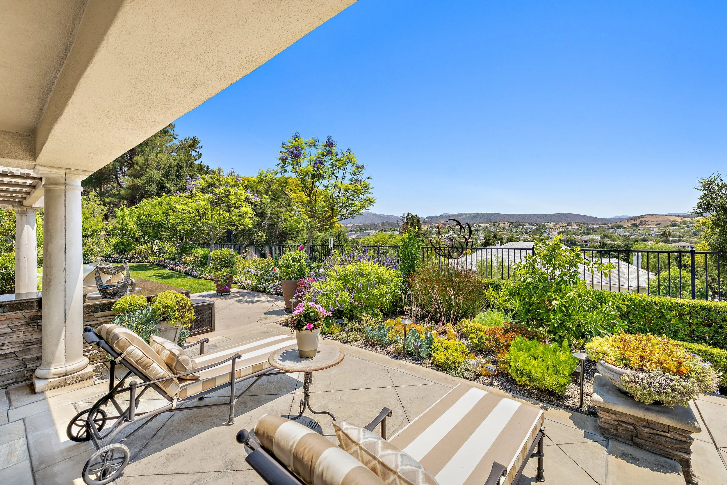 62-print-6 Hunter 62.jpg