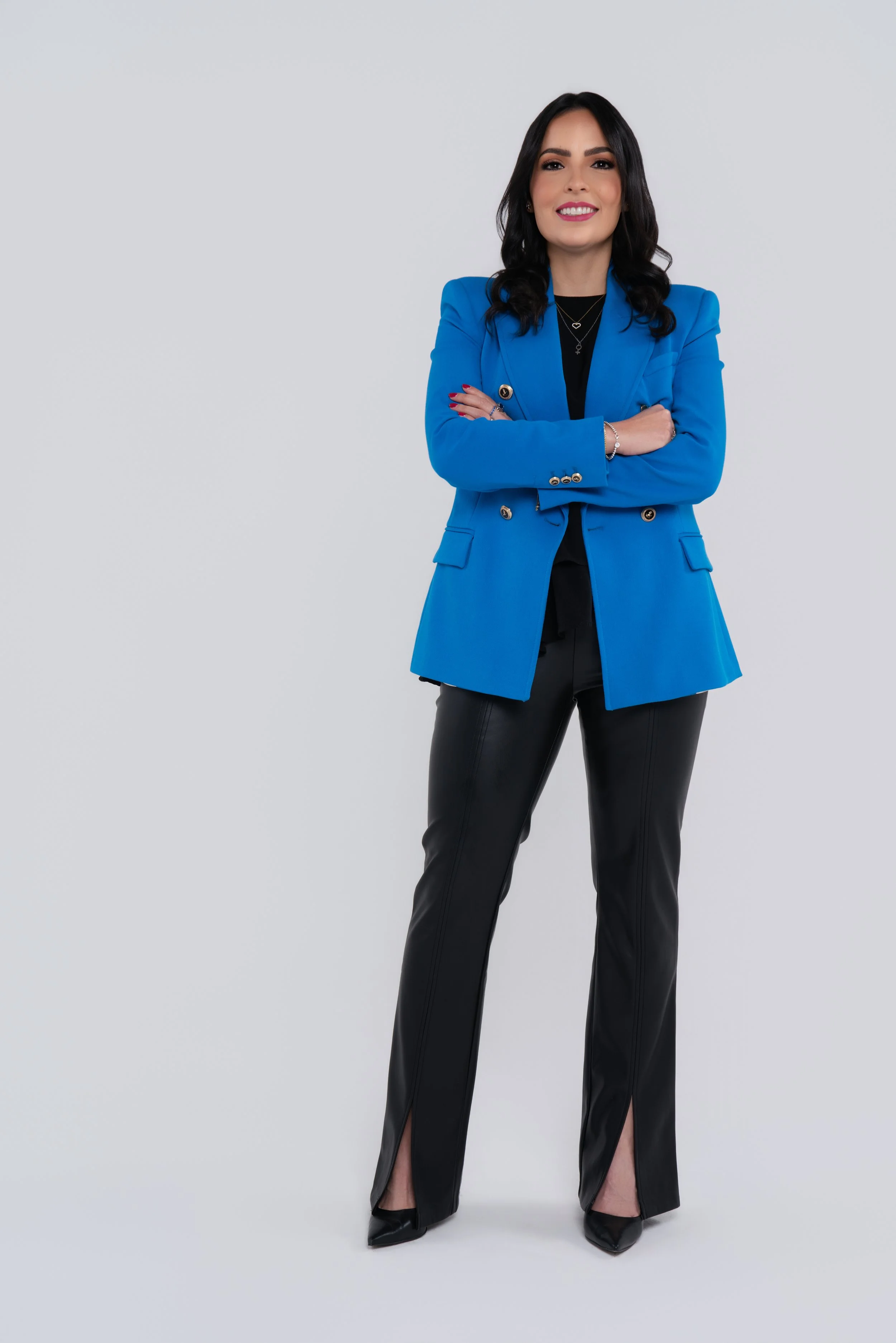 R01-20_SAMANIEGO_STUDIO503 361.jpg