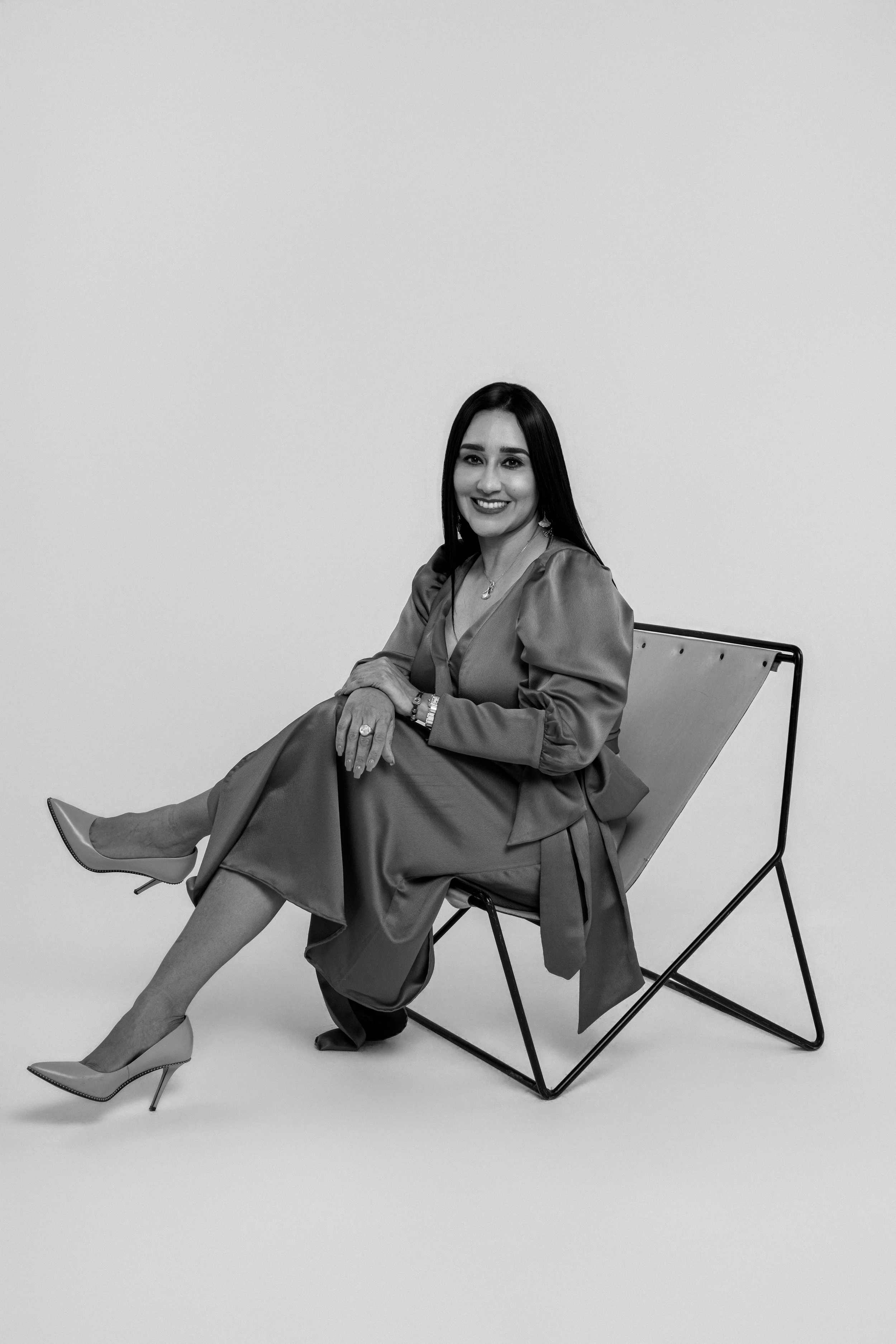 R01-20_SAMANIEGO_STUDIO503 494-2.jpg