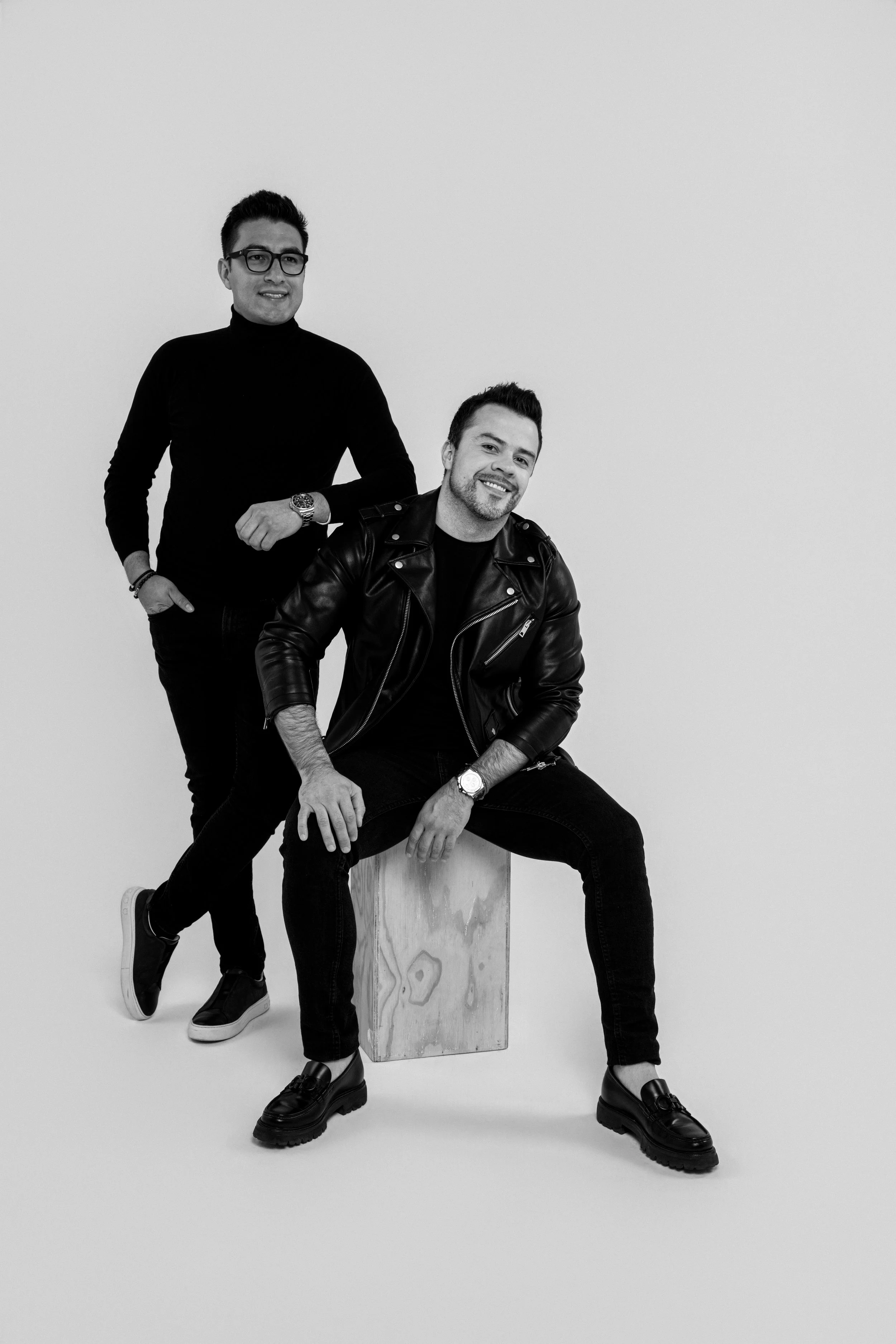 R01-20_SAMANIEGO_STUDIO503 299-2.jpg