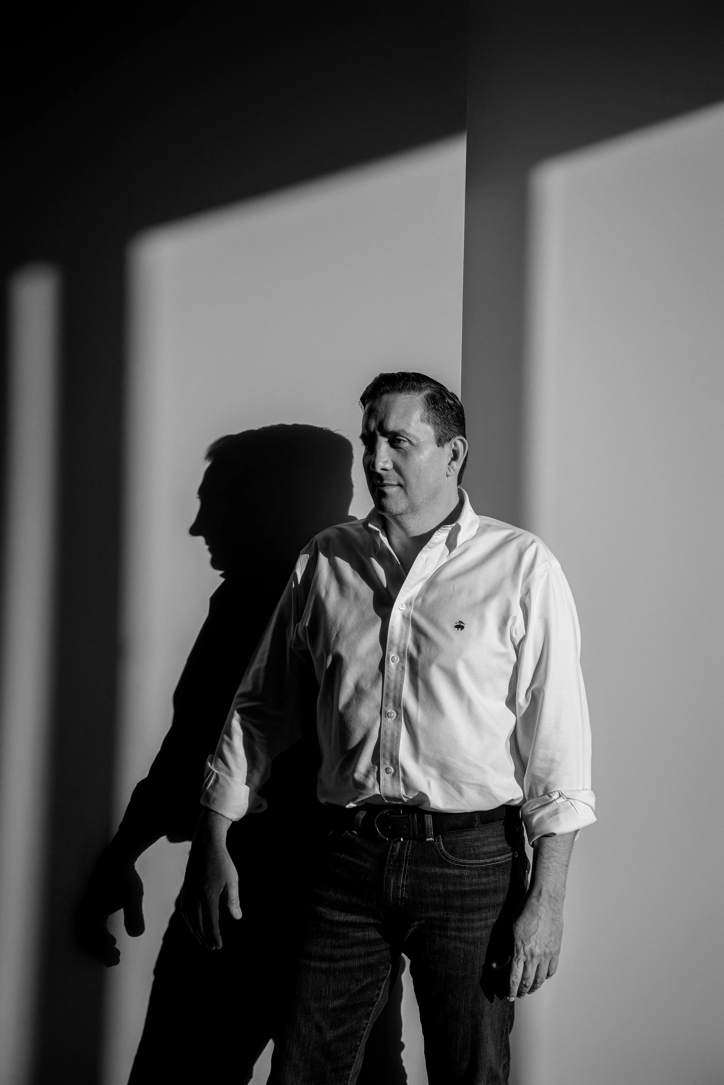 R01-20_SAMANIEGO_STUDIO503 020-2.jpg