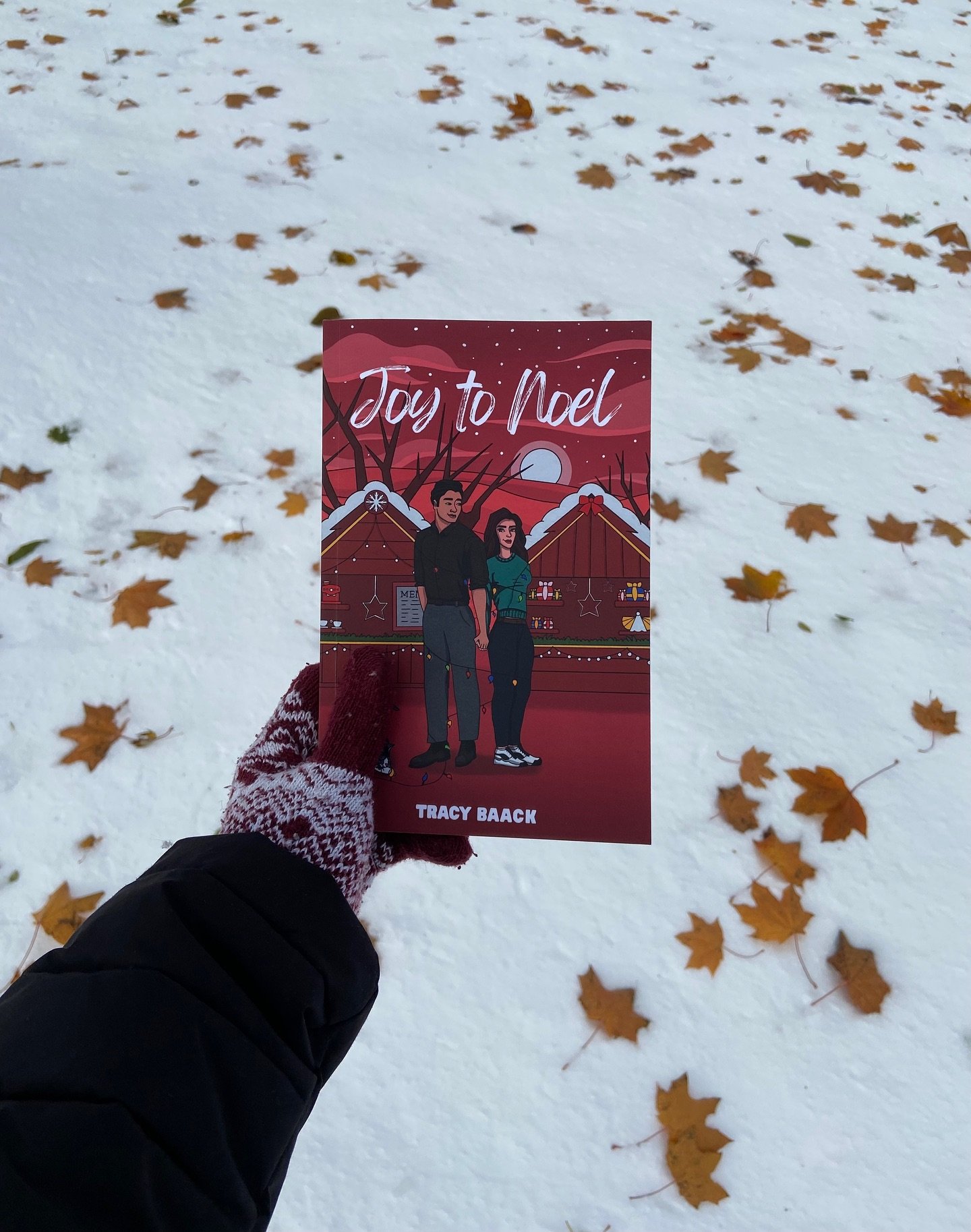 ❤️Book Review❤️

⭐️⭐️⭐️⭐️⭐️ 5 stars!!

Tracy Baack you literary genius. 

I am obsessed with this story. Tracy is the queen of plot twists. I didn&rsquo;t know it was possible to make the romance genre this thrilling and inventive, but somehow she&rs