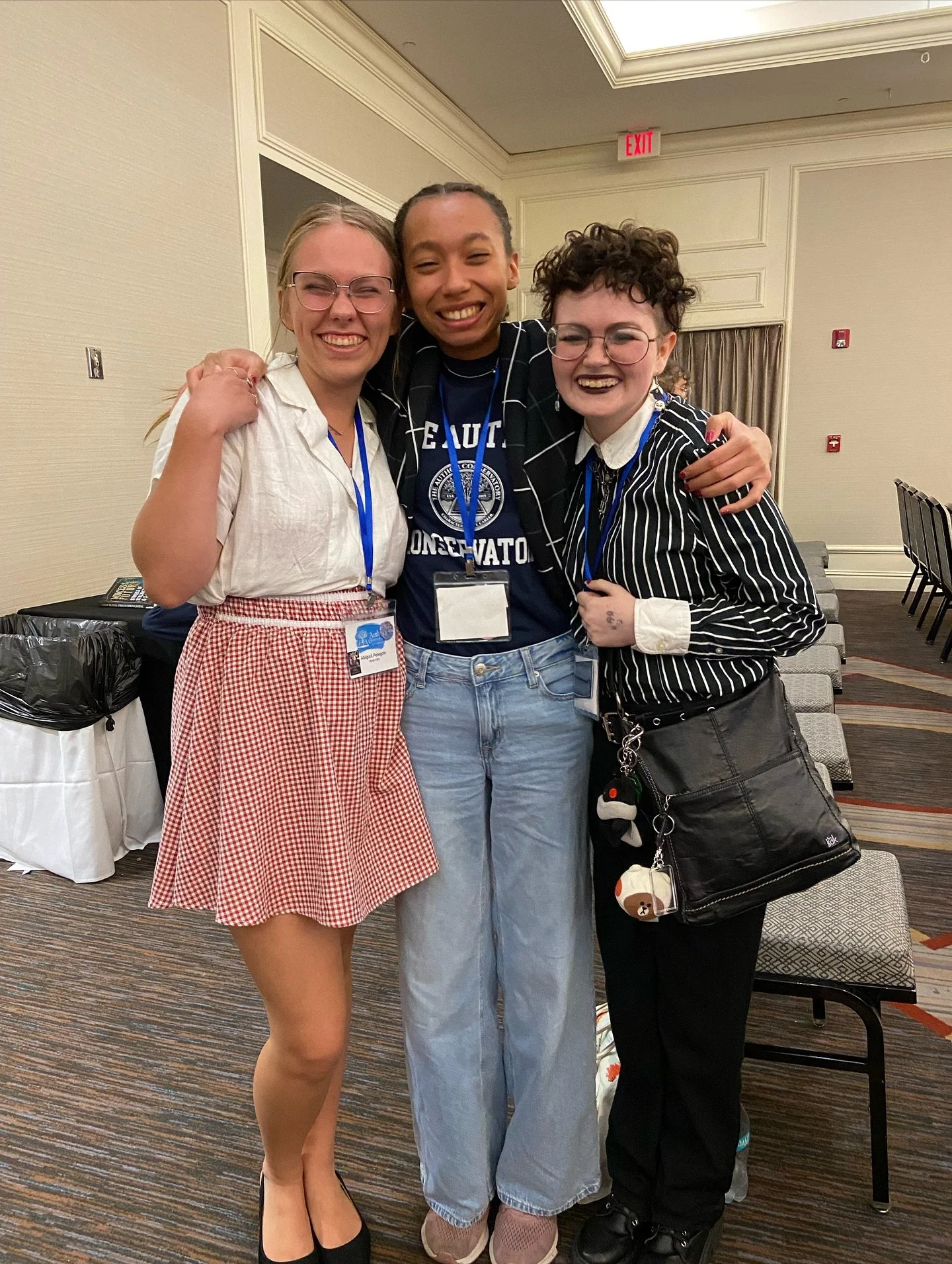 There will be much on AuthorCon in the near future, but first I have to do a writing update by showcasing my lovely alpha readers; Abigail and Hannah 🥹

The day before my trip, I finally finished my first editing pass on Project California! She is o