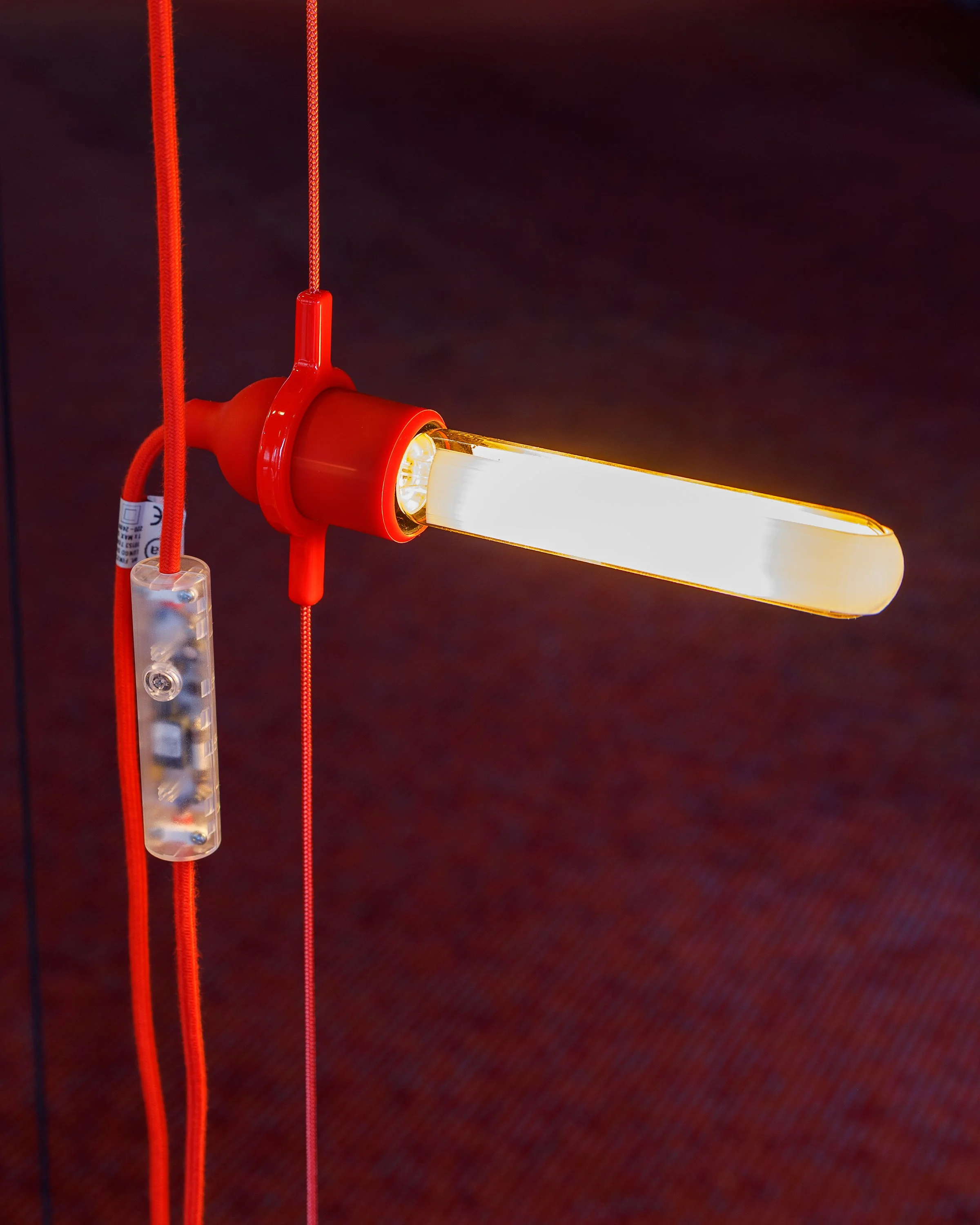 Extra lamp holder + light, on/off switch