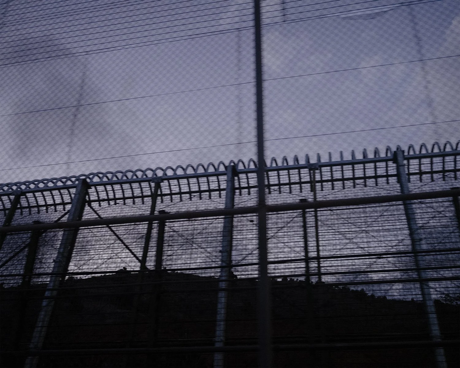 Blurred line,hard cut_04.jpg