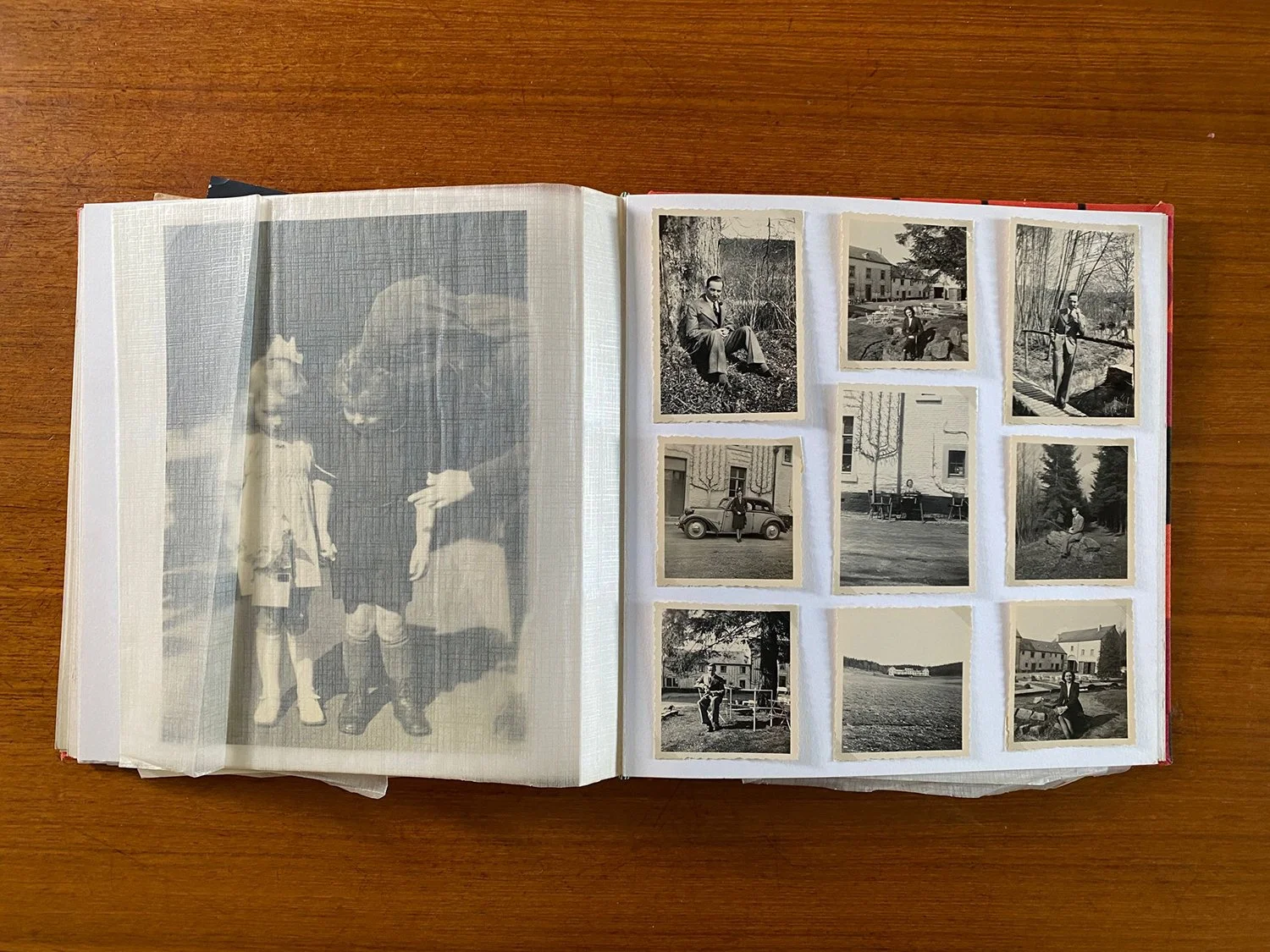 A photo of a family album by Julie Scheurweghs