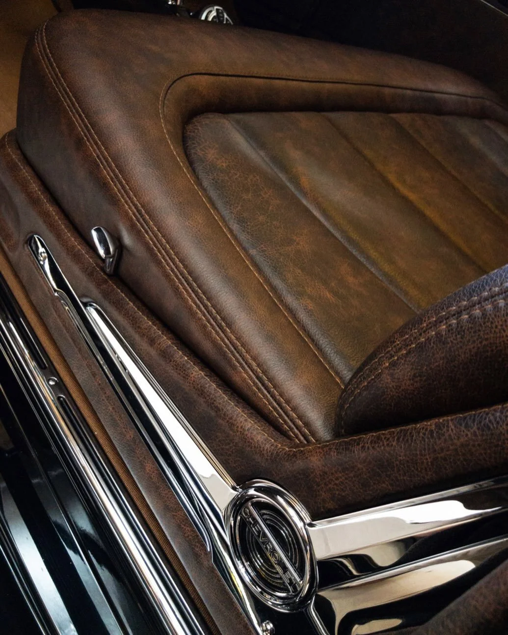 Did I mention that we do custom Upholstery?#customeverything #customfabrication #design #details #timelesselegance