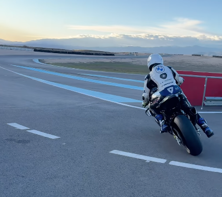 On Repeat: Sean Dylan Kelly testing the new BMW M 1000 RR