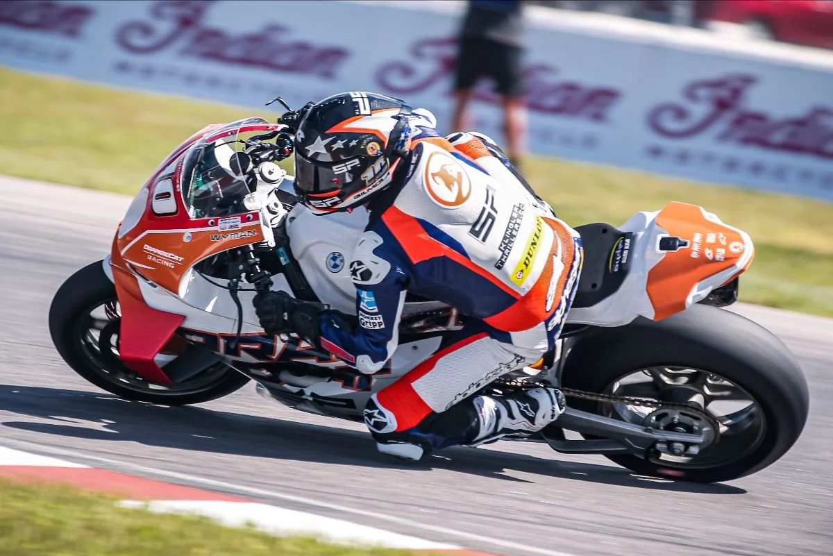 OrangeCat Racing rider Travis Wyman (No. 10) Brainerd