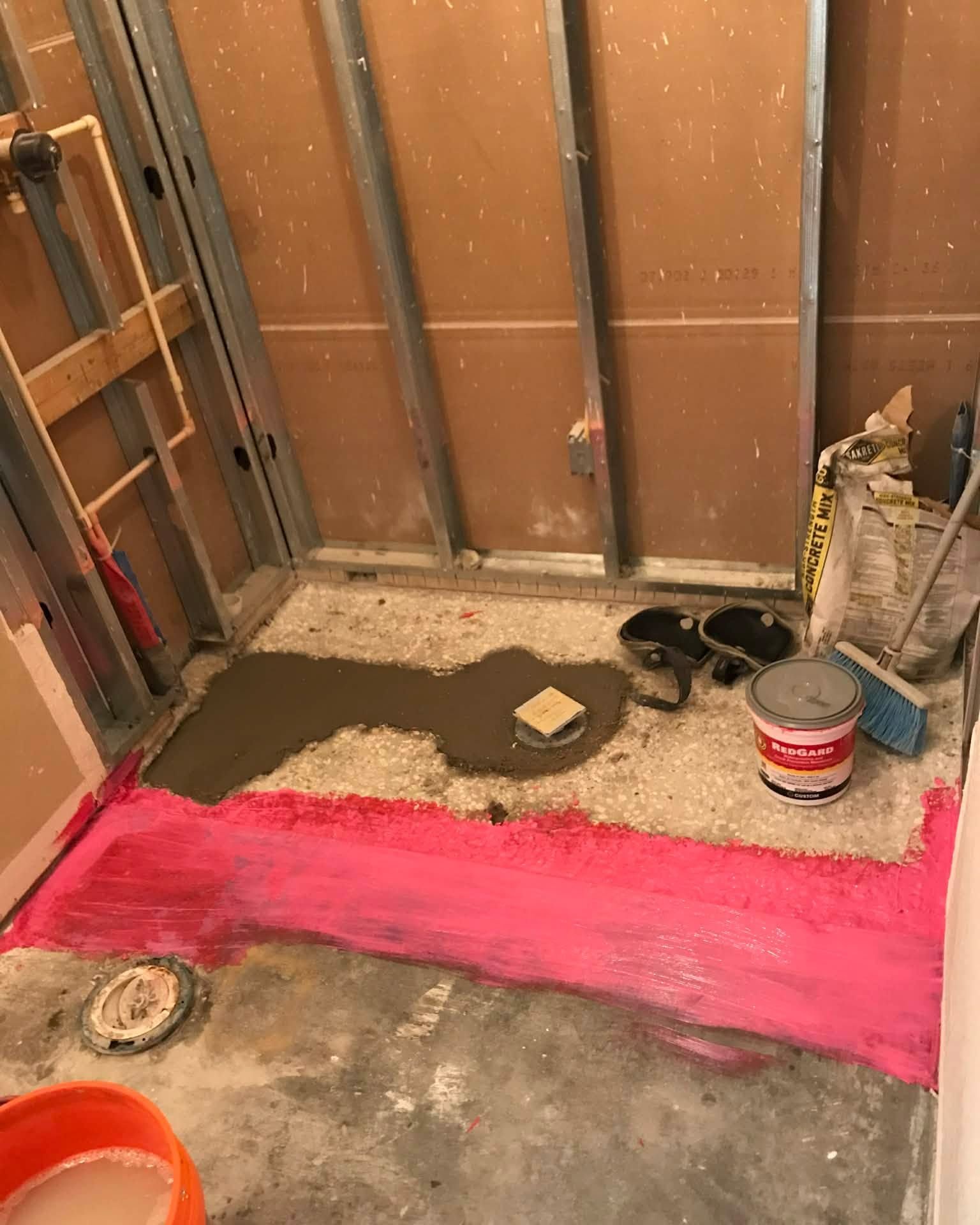 From demo to detail 

This custom shower remodel came together with layered textures, natural stone finishes, matte black fixtures, and a full waterproofing system built to last.

At Florida Professional Remodeling, we focus on more than just the fin