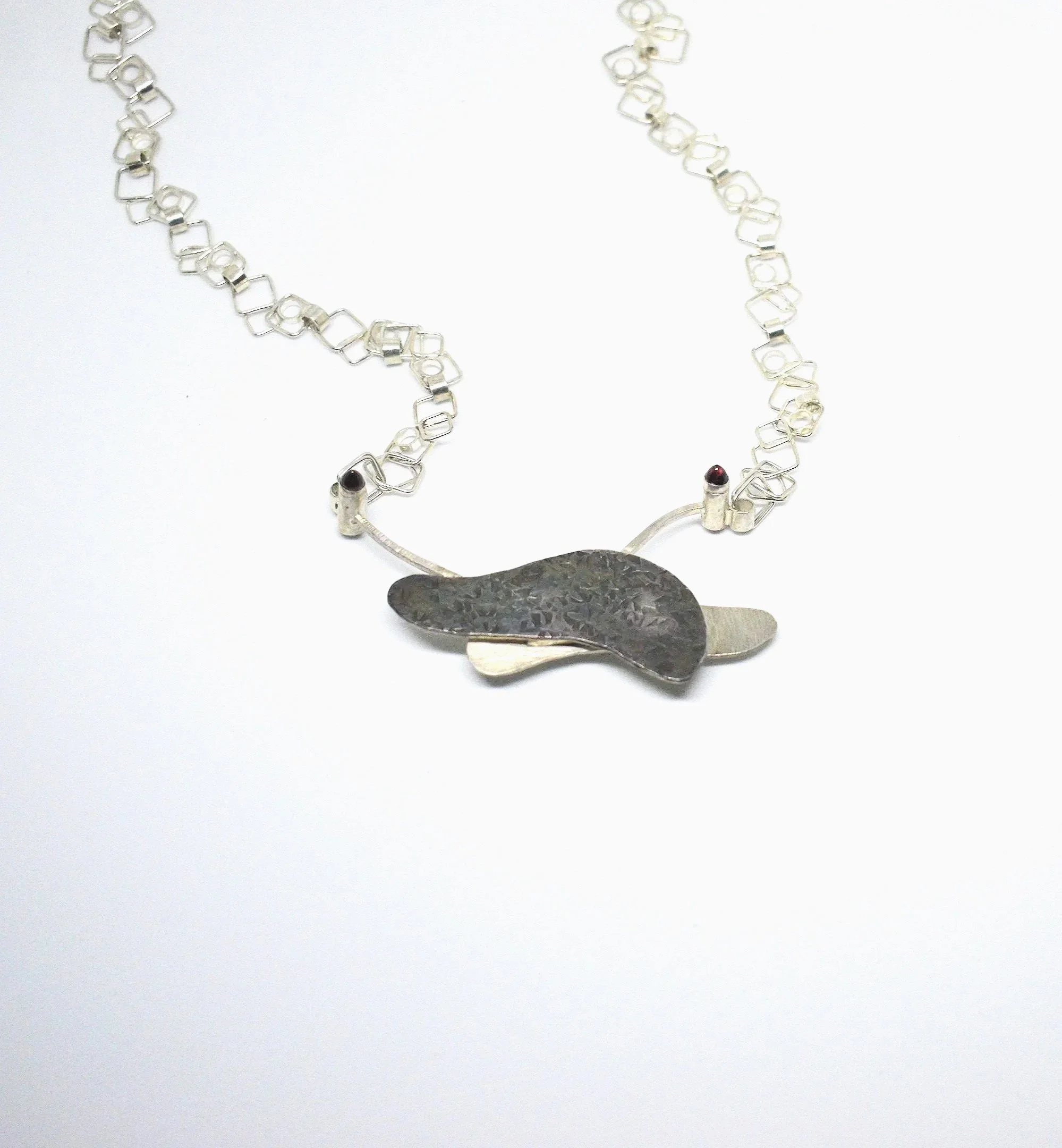 Secrets II Sterling Silver, Garnet Bullet Stones (24” x 3”)