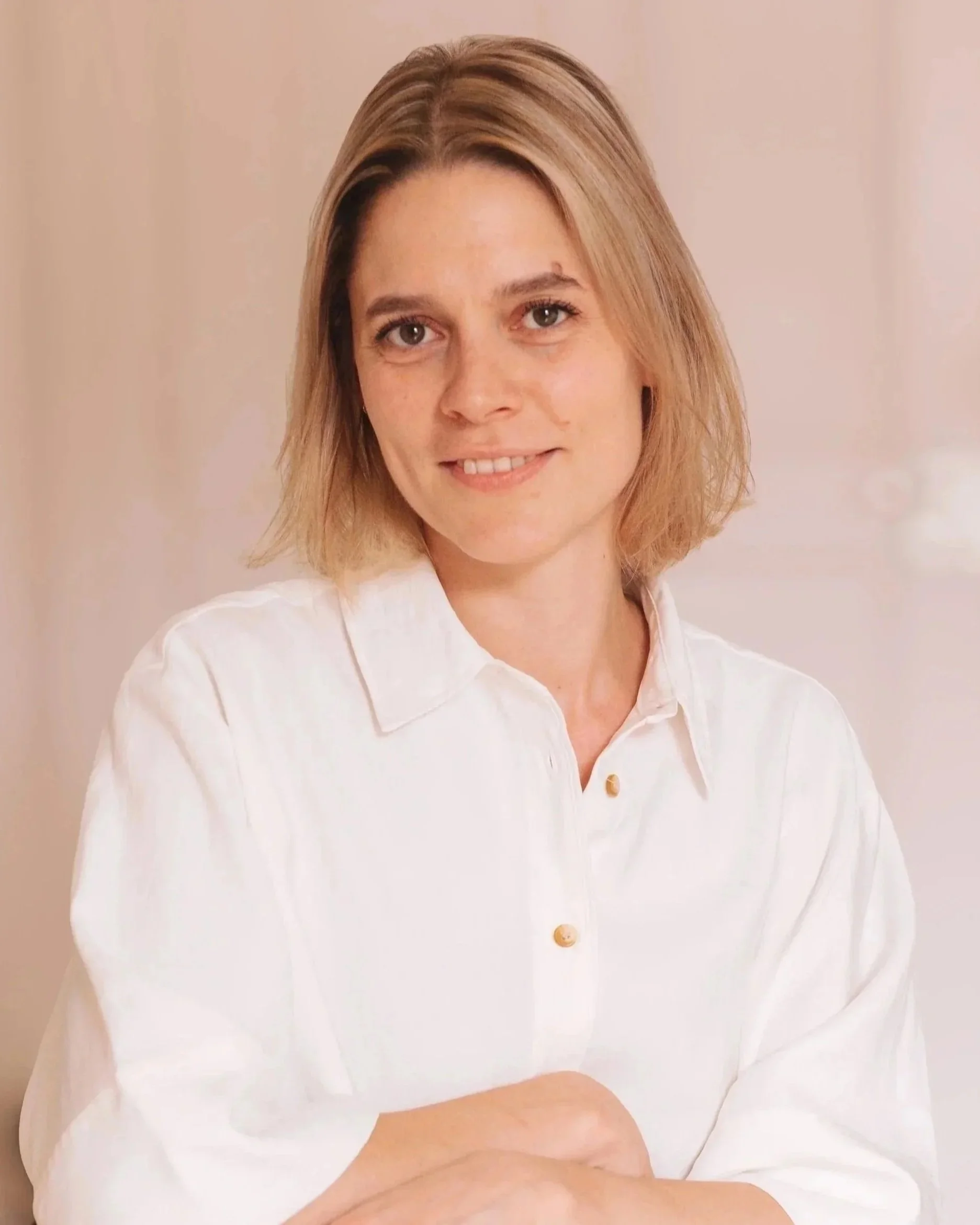 Noémie Haller, Osteopathin Msc HES-FH bei Praxis Soluna in Bern