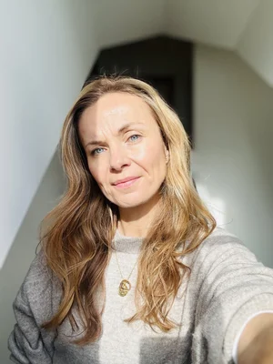 Anne-Sophie Mathieu, facialiste et naturopathe, fondatrice d'ASM Holistic