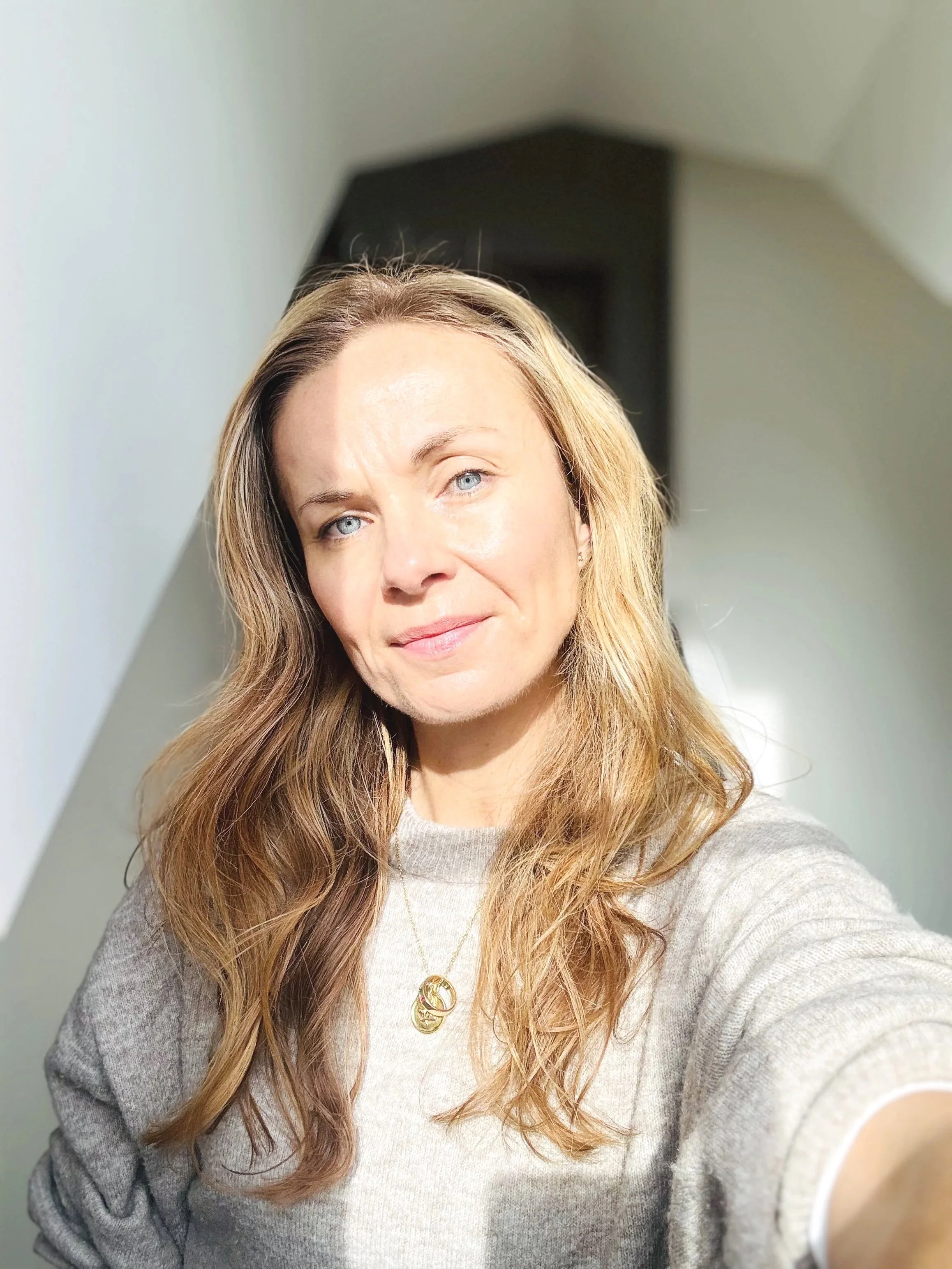 Anne-Sophie Mathieu, facialiste et naturopathe certifiée à Biarritz - Fondatrice de ASM Holistic.