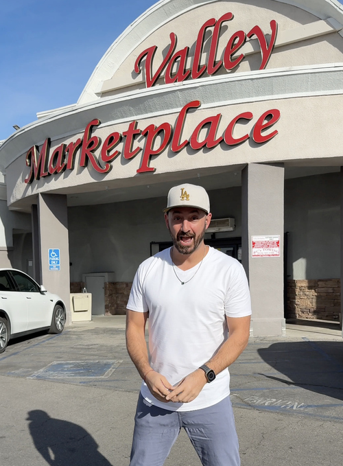 Take a Tour with Ara Zada