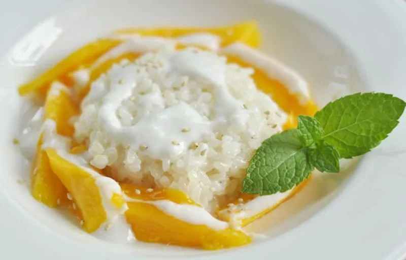 Mango Sticky Rice Dessert
