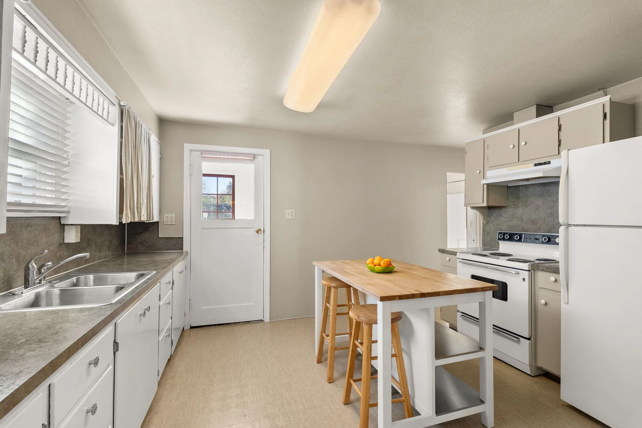 21-web-or-mls-6424 Littlerock Rd SW, Tumwater, WA_Luminate Media_21.jpg