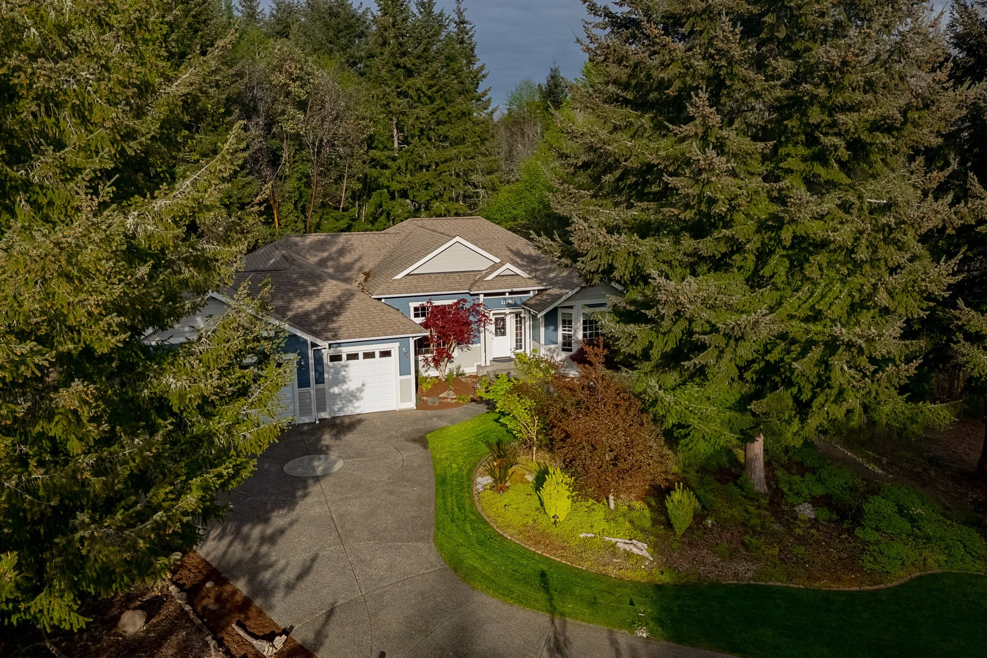 40-print-11940 Windtree Ln SE-37.jpg