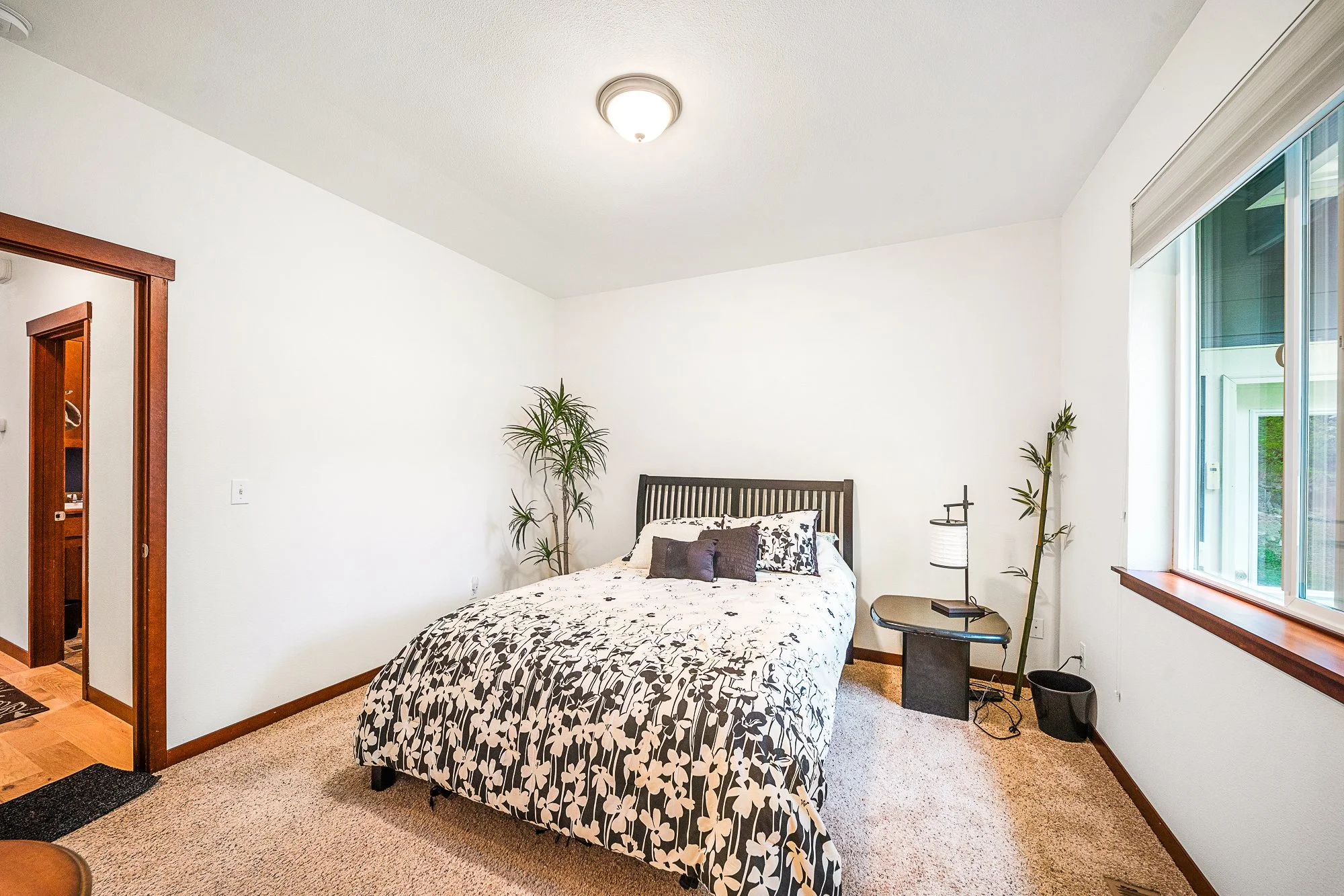 18-print-11940 Windtree Ln SE-16.jpg