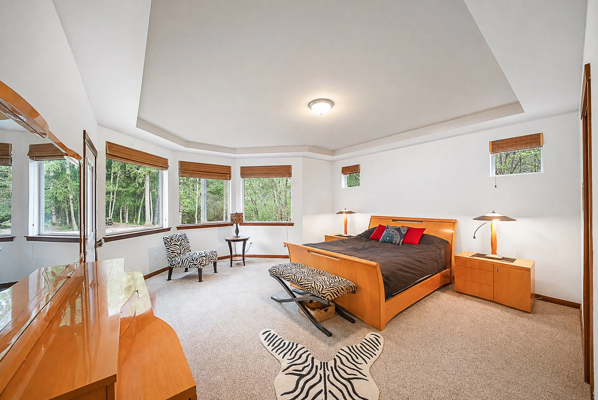 25-print-11940 Windtree Ln SE-41.jpg