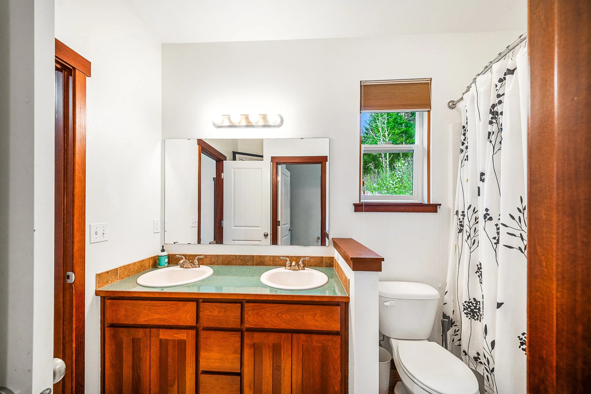 20-print-11940 Windtree Ln SE-18.jpg