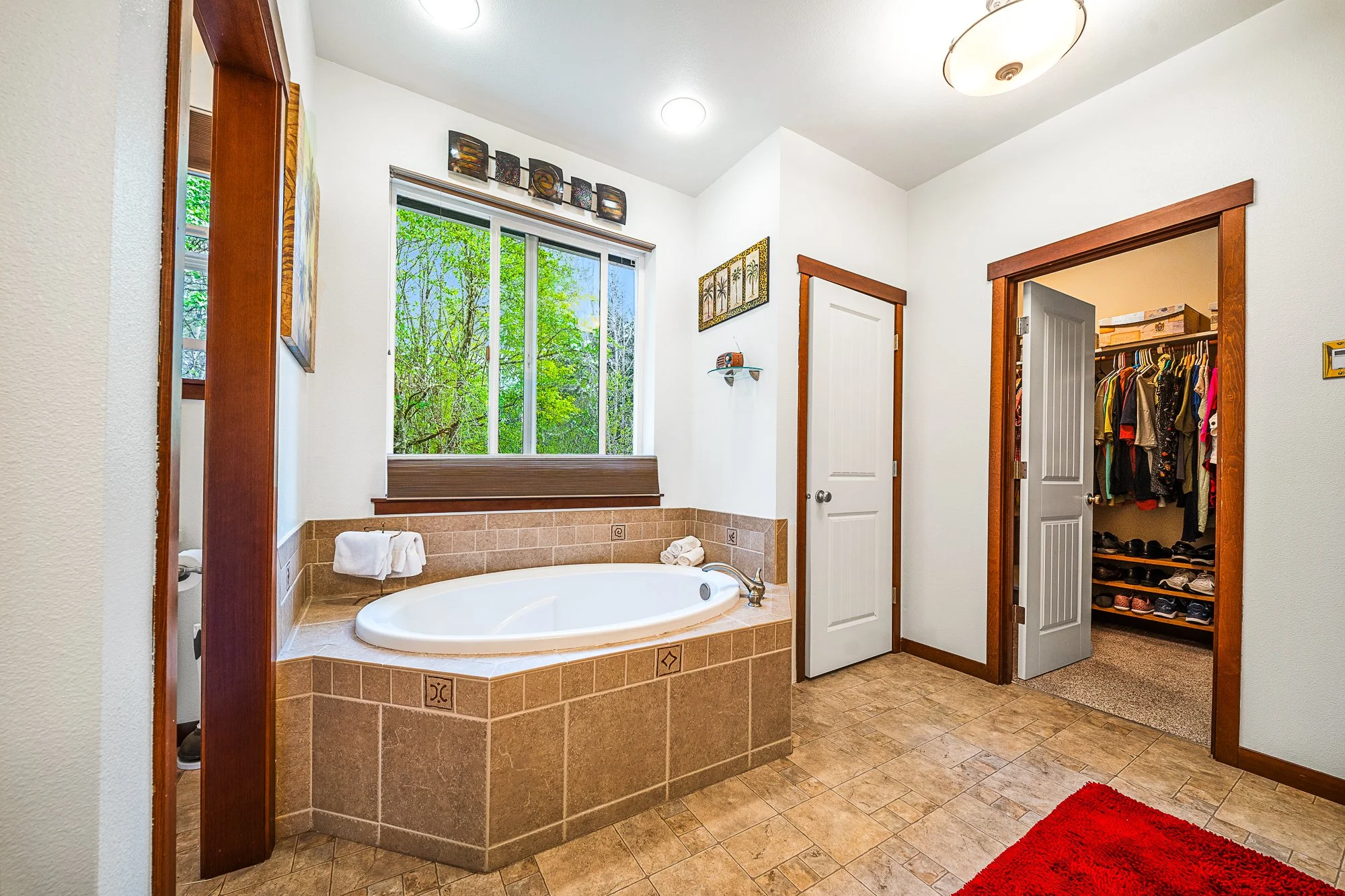 31-print-11940 Windtree Ln SE-28.jpg