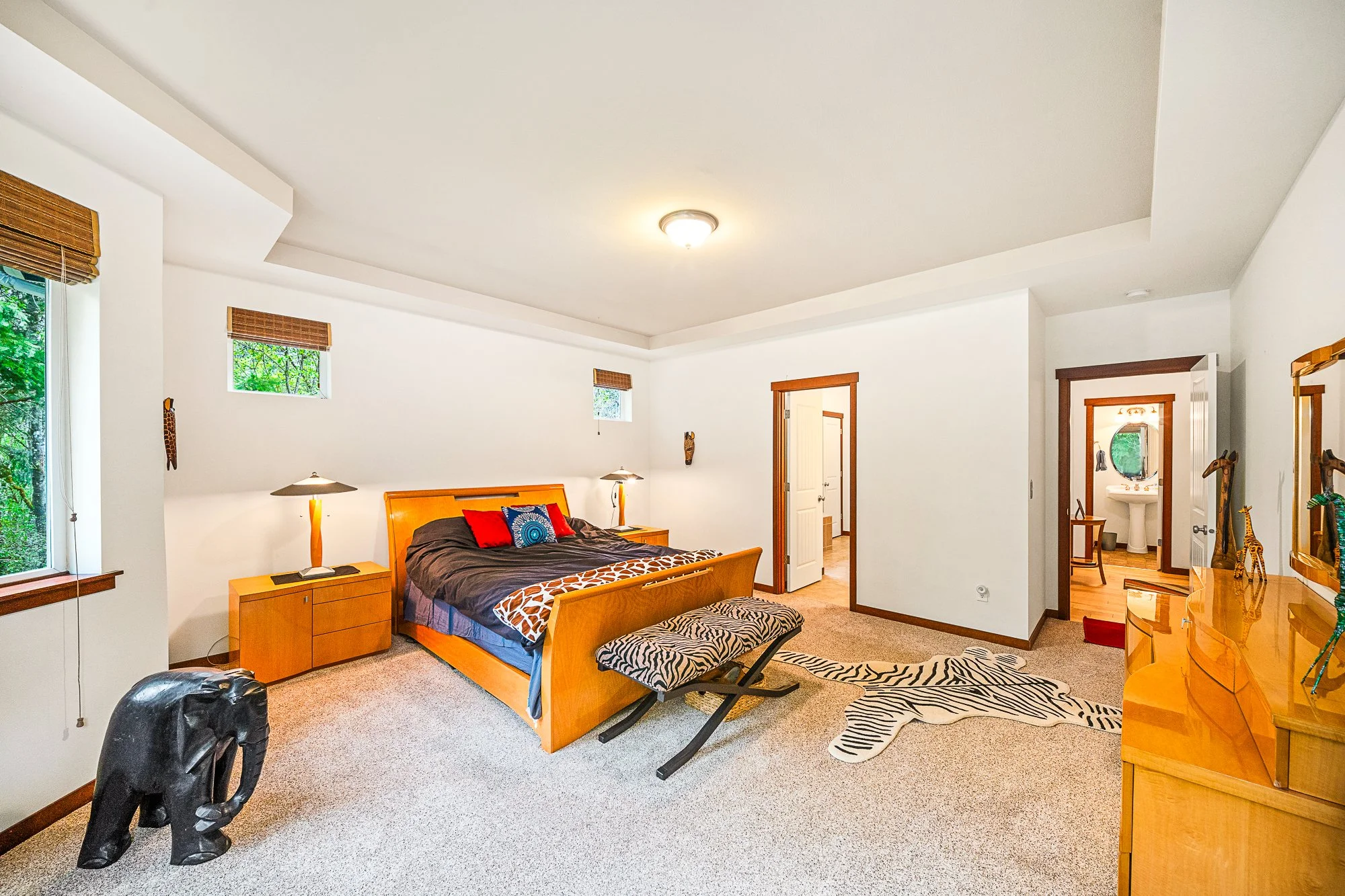 26-print-11940 Windtree Ln SE-23.jpg