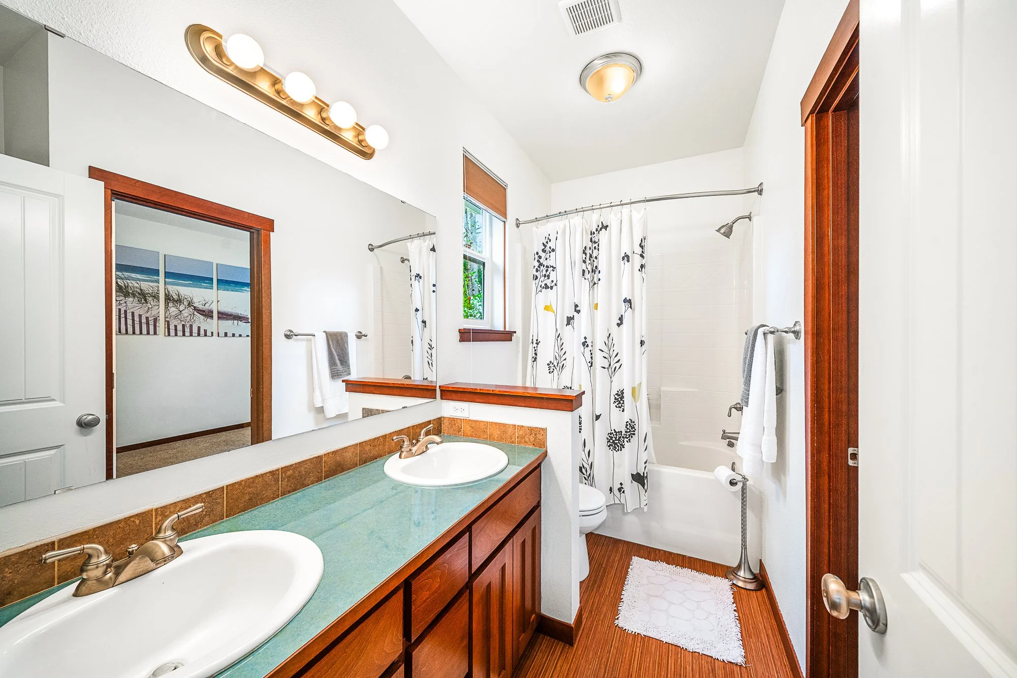 17-print-11940 Windtree Ln SE-15.jpg