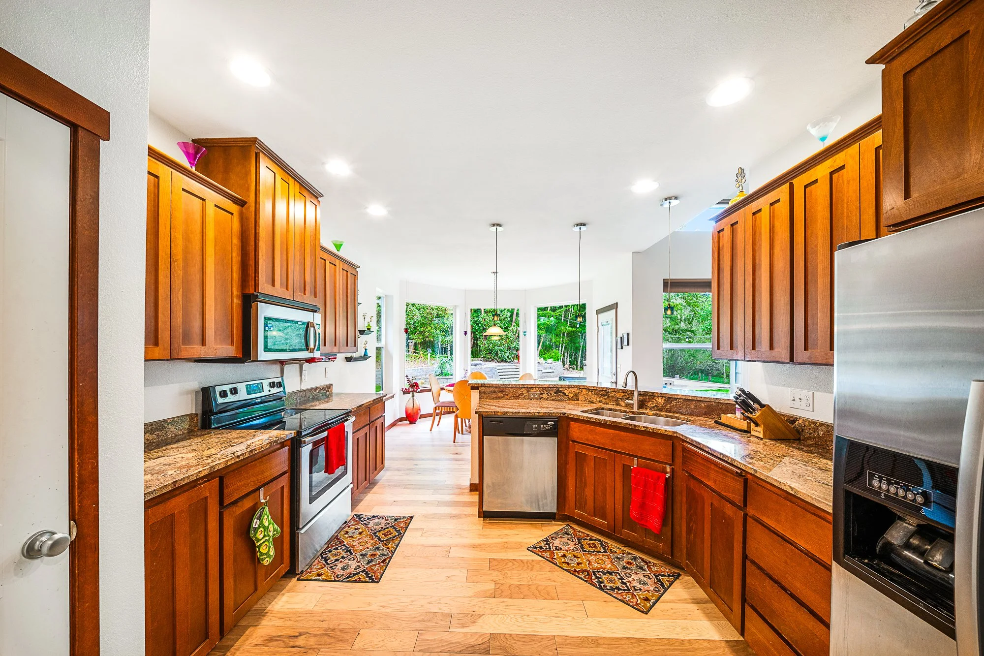 14-print-11940 Windtree Ln SE-12.jpg