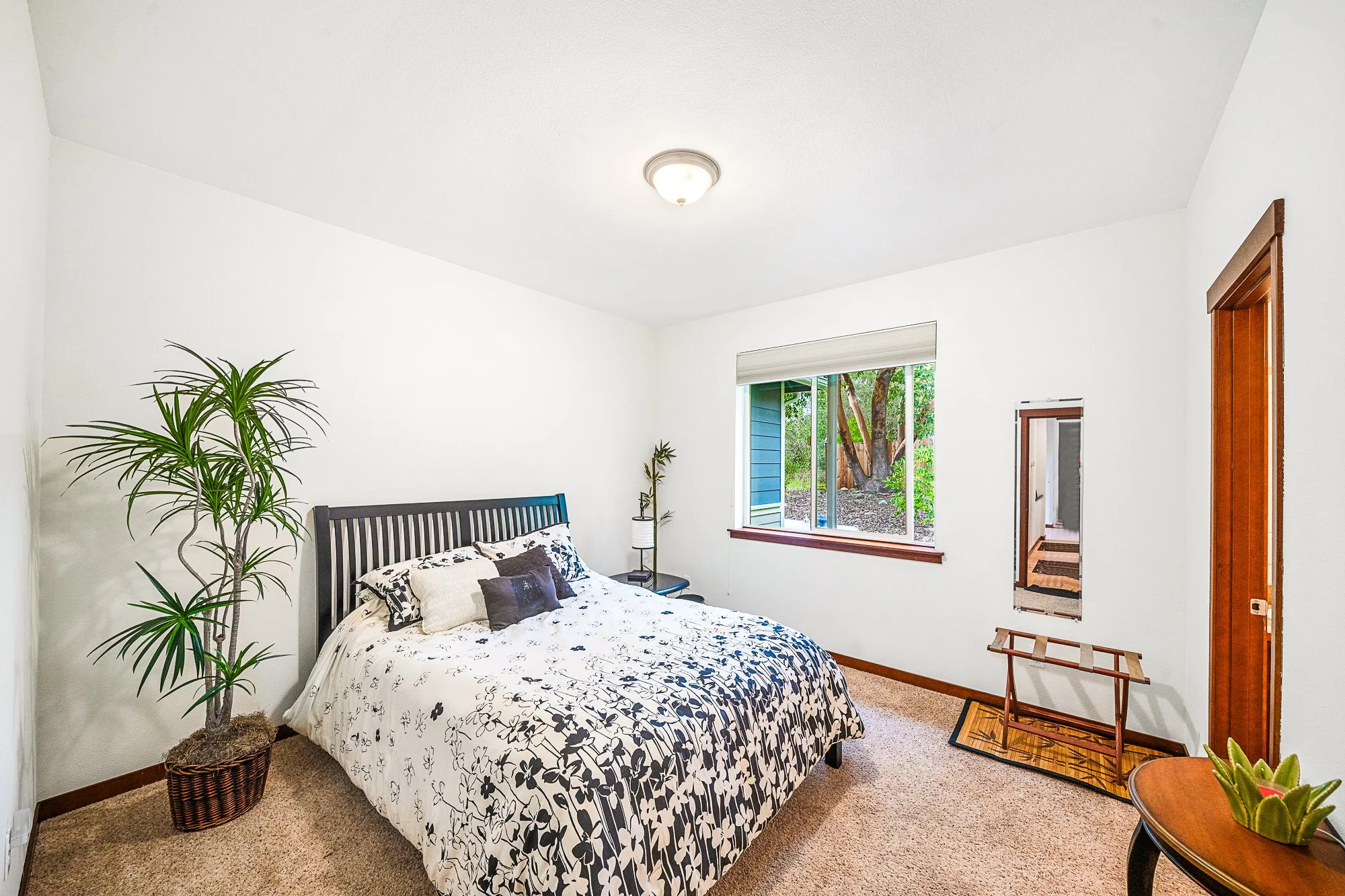 16-print-11940 Windtree Ln SE-14.jpg