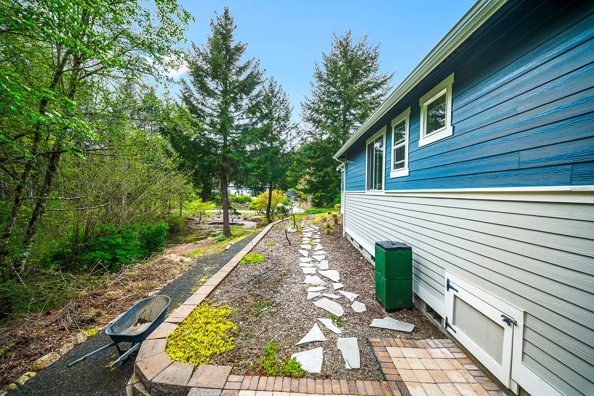 50-print-11940 Windtree Ln SE-50.jpg