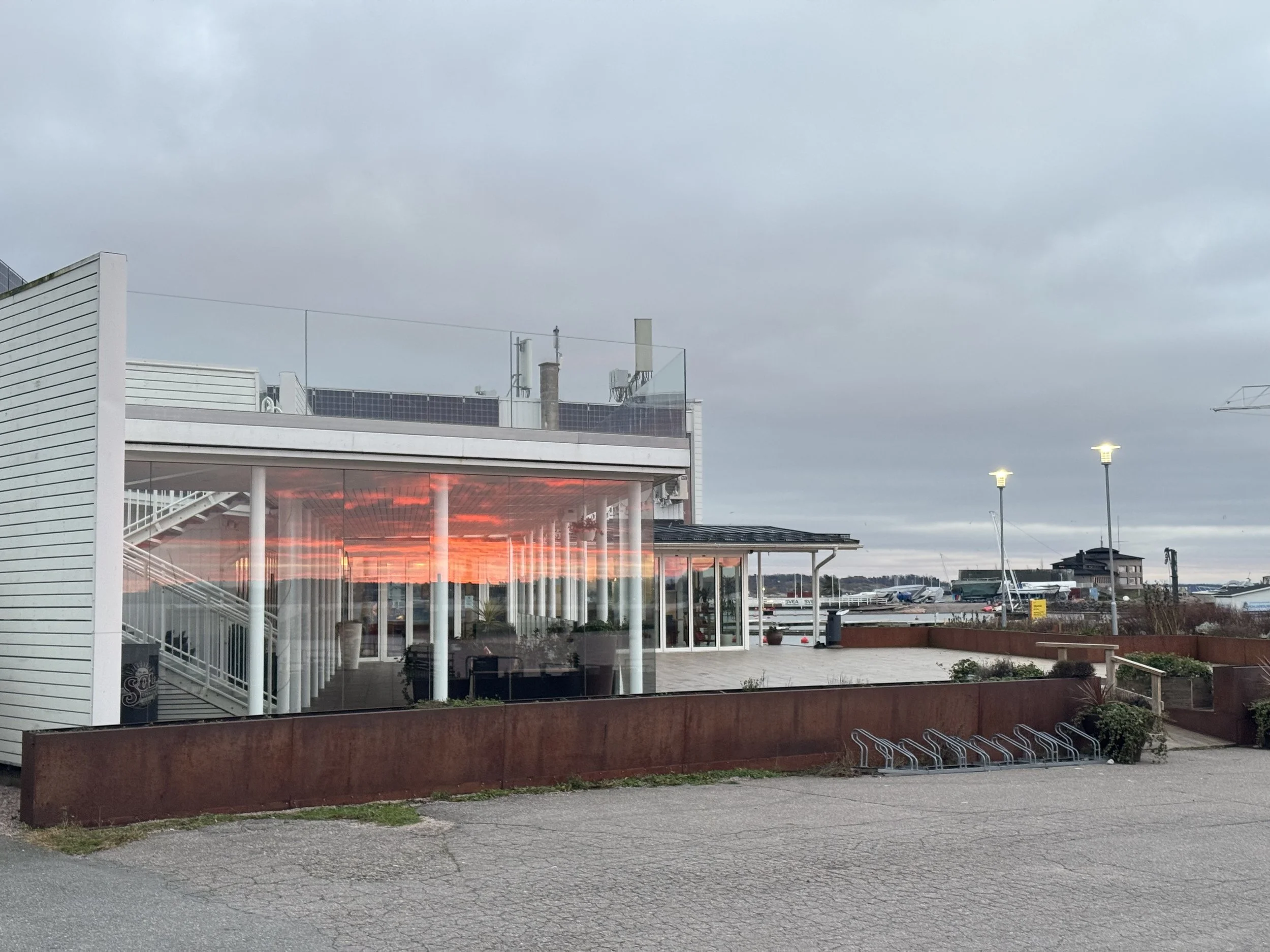 三十分钟外的波罗的海