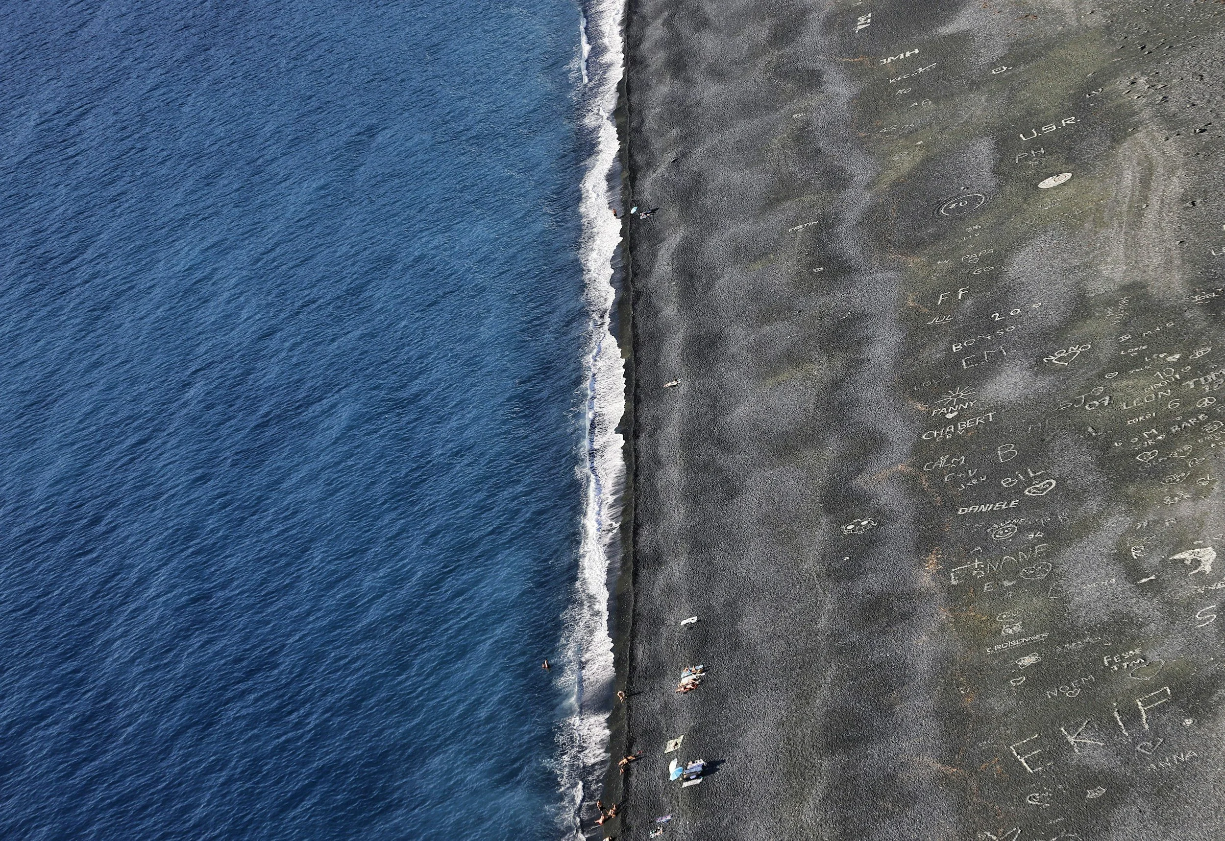 What Is Cognitive Defusion? (And How It Takes Away Power From Intrusive Thoughts) (Copy)