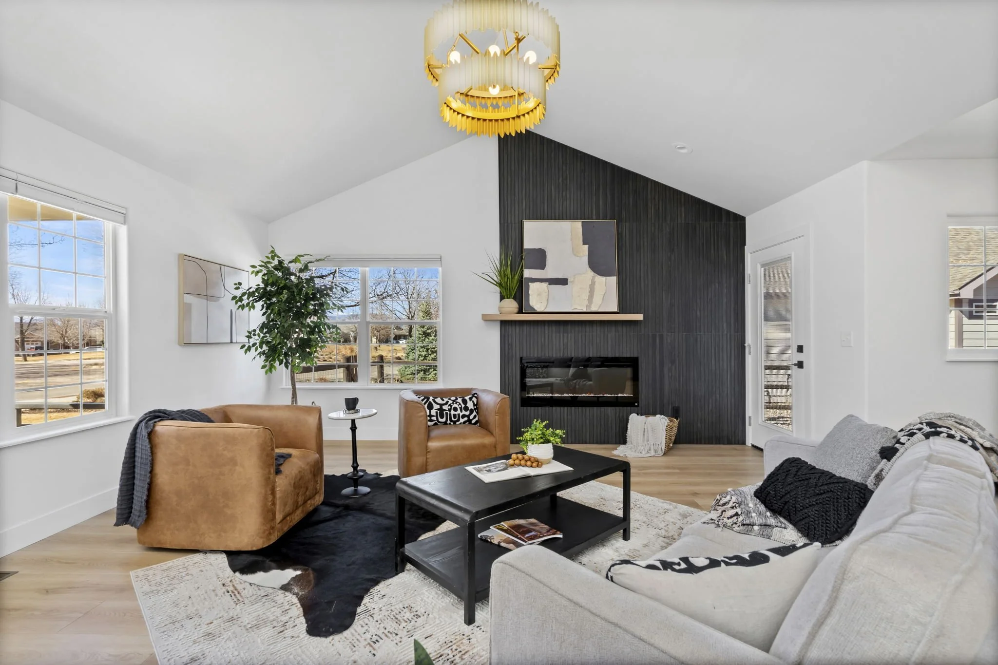 6-web-or-mls-1408 Hearthfire Drive 6.jpg