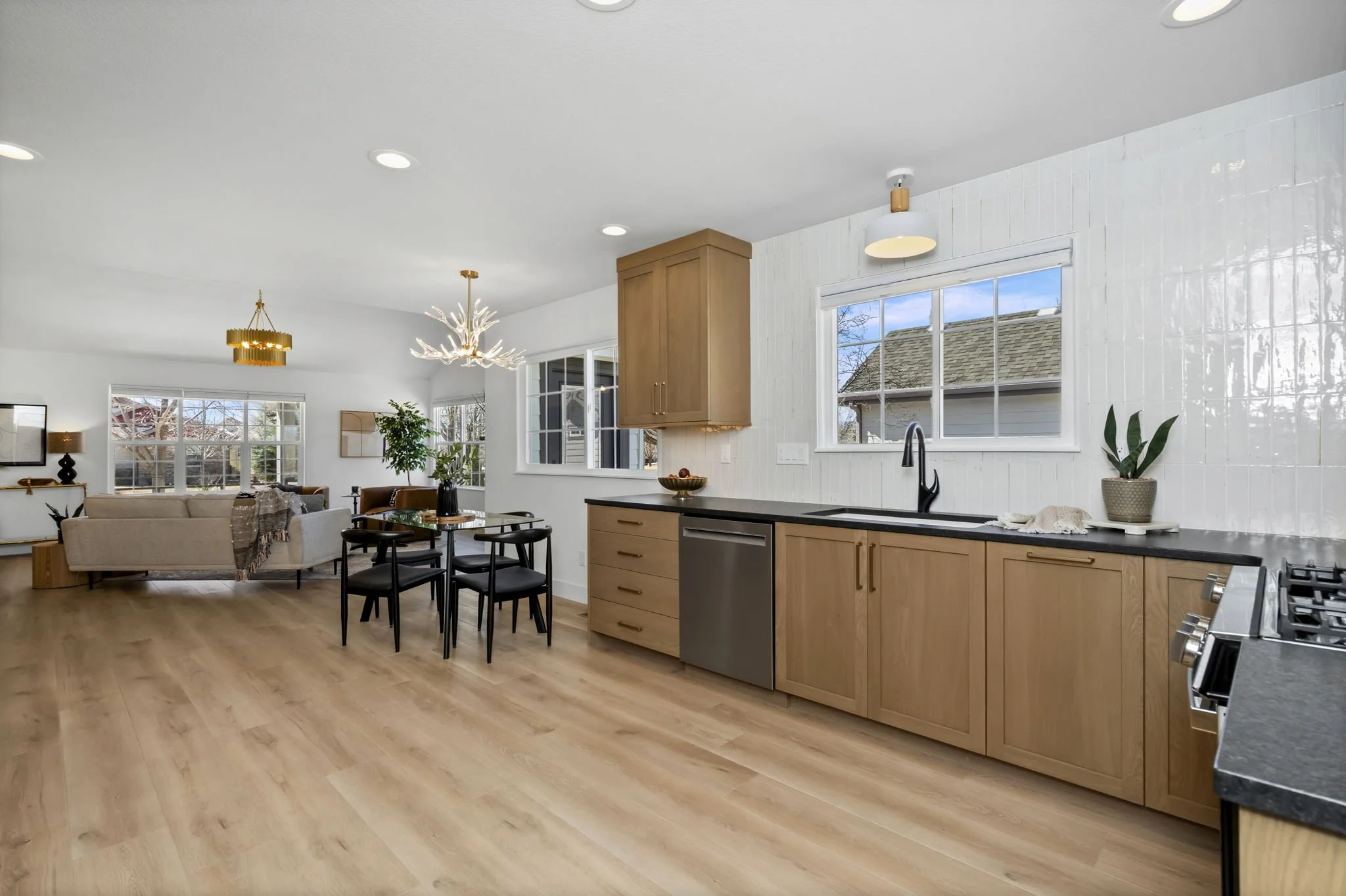 15-web-or-mls-1408 Hearthfire Drive 15.jpg