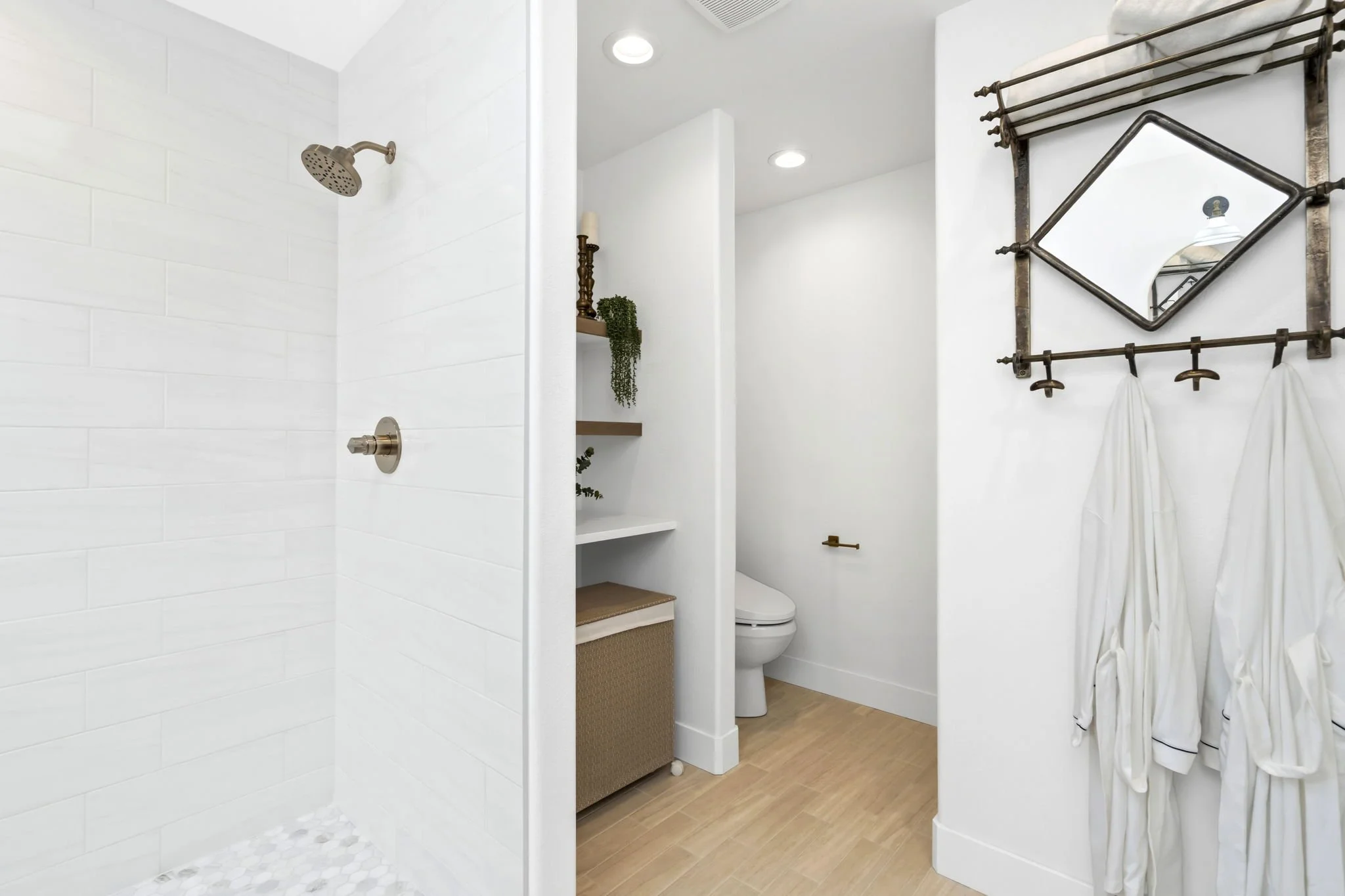 28-web-or-mls-1408 Hearthfire Drive 28.jpg