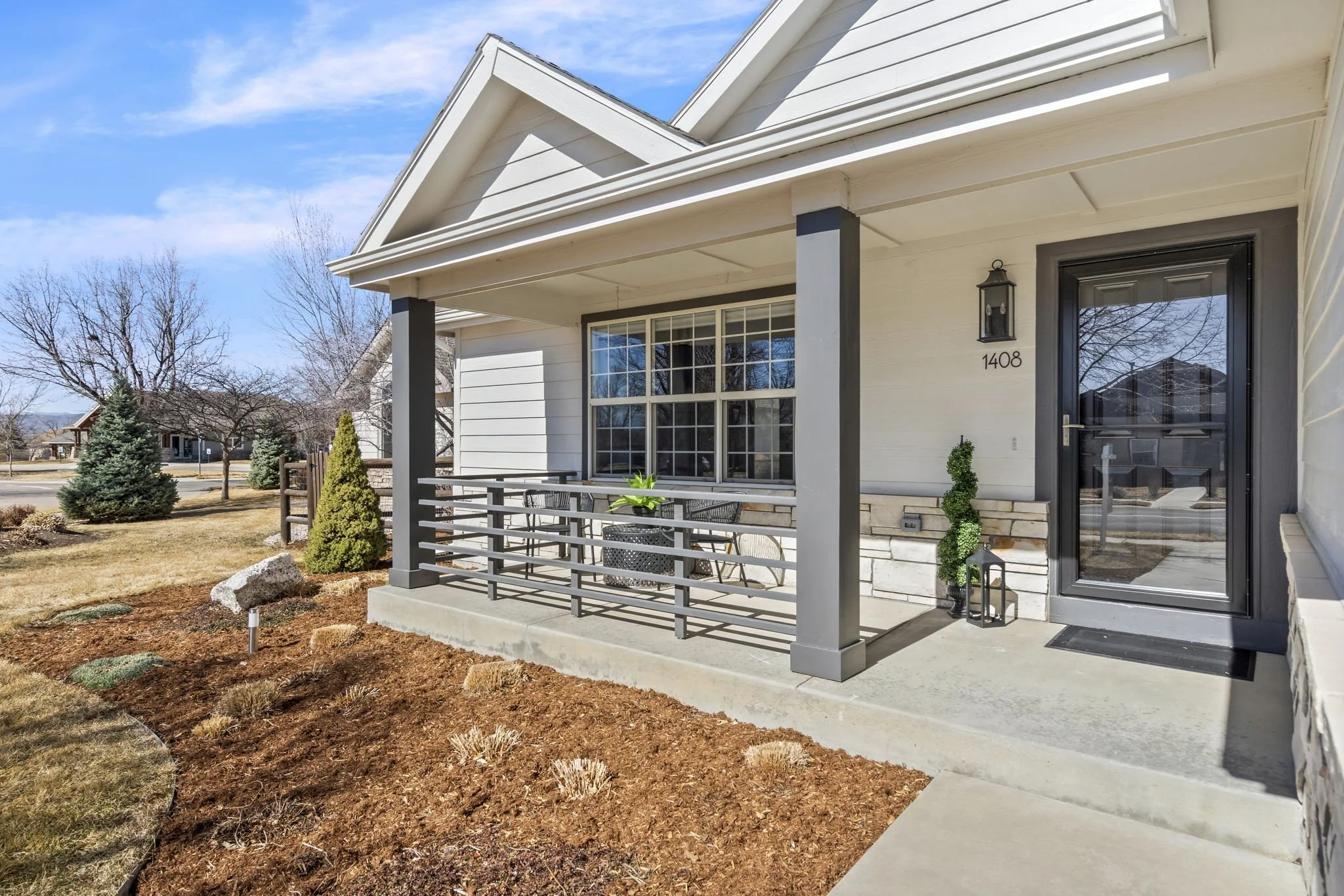 4-web-or-mls-1408 Hearthfire Drive 4.jpg