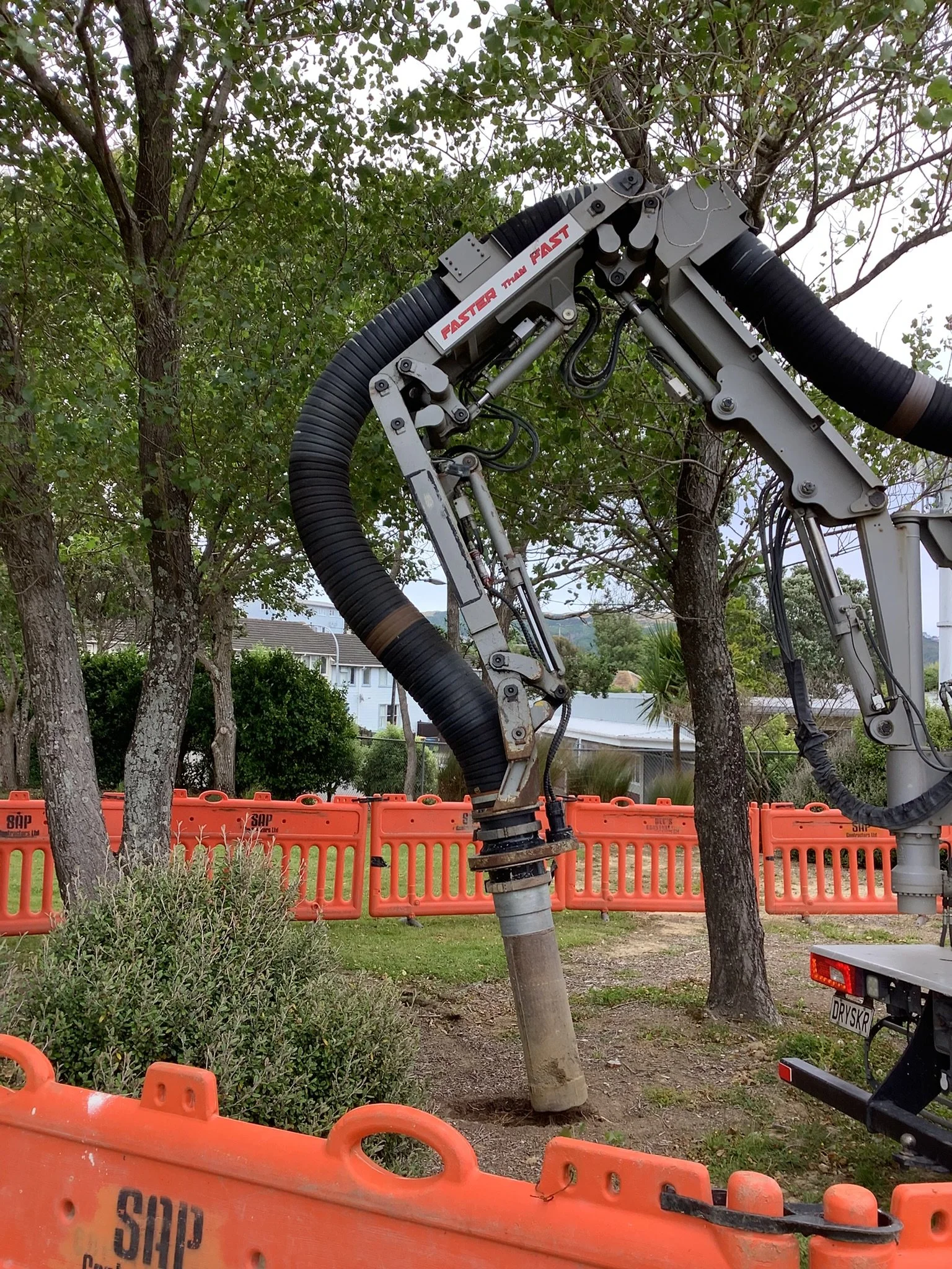 Cannons Creek Library