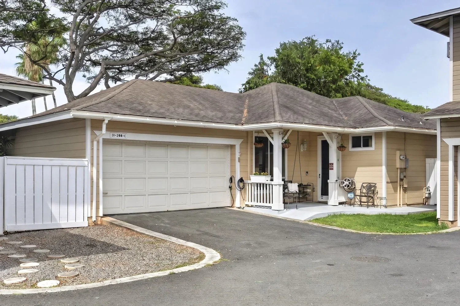 A Rare Single Family Dream Home Under One Million on Oahu ✨
