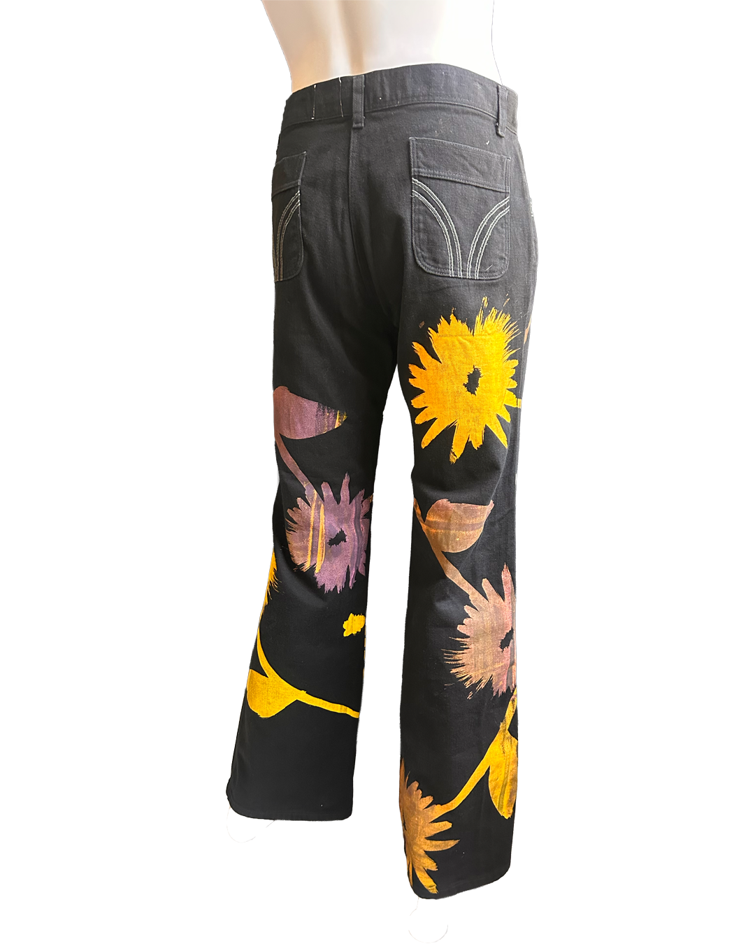 black-jean-back-2.png