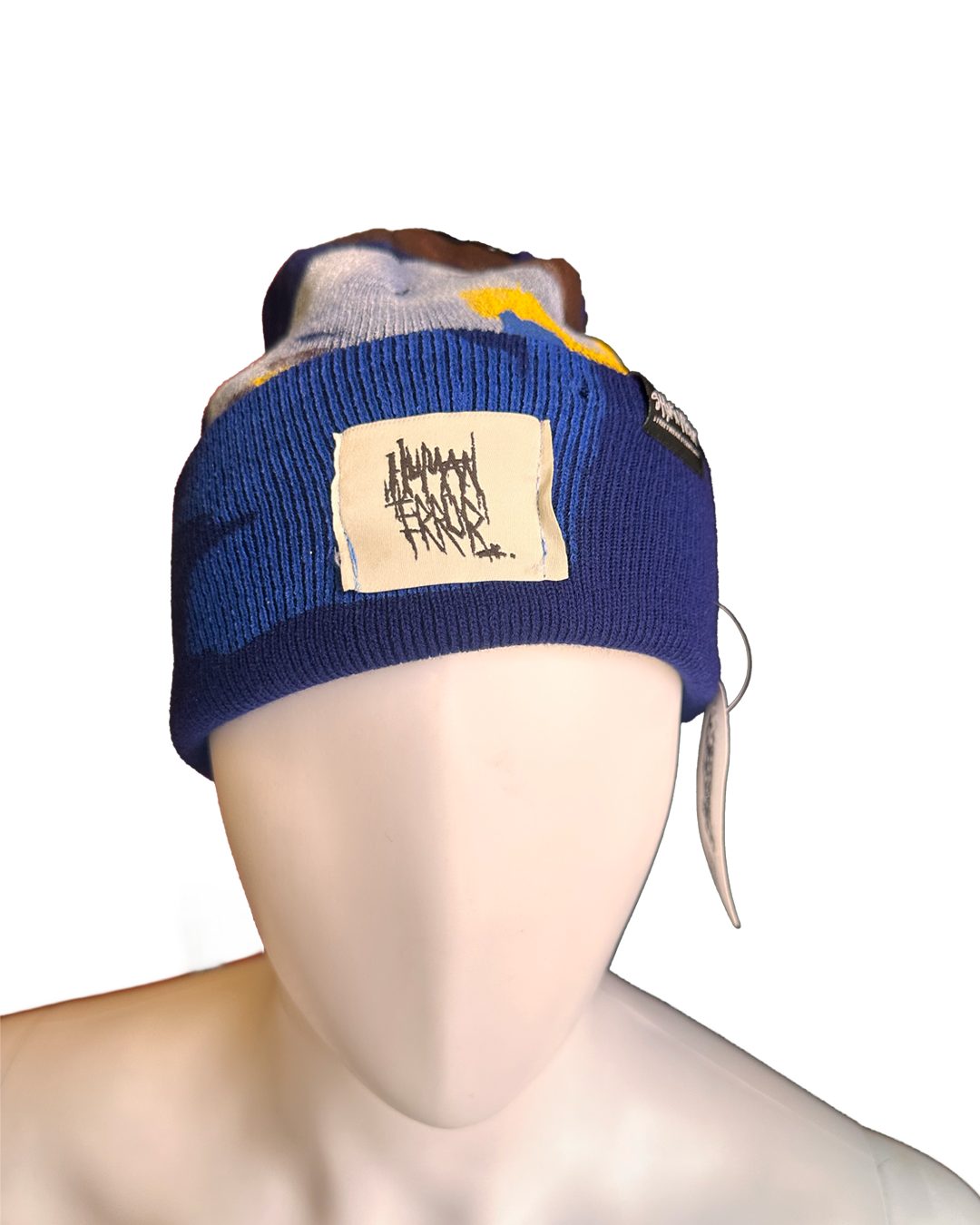 bluebeanie2.png