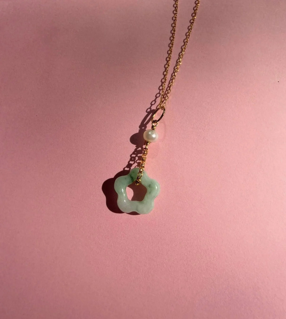 Pearl x Jade Open Mochi Flower Necklace 14/20 GF