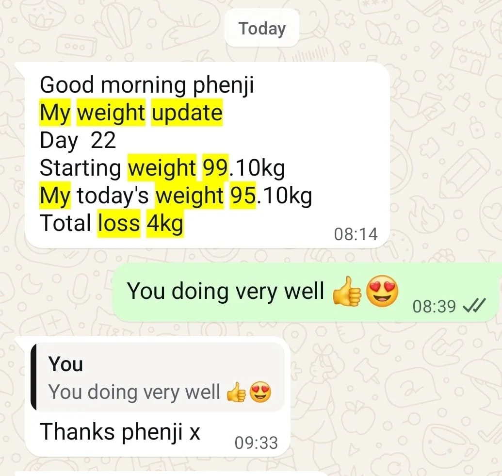 WhatsApp chat showing a weight loss progress update with highlighted text about starting weight, today's weight, and total weight loss, followed by positive messages from a friend.